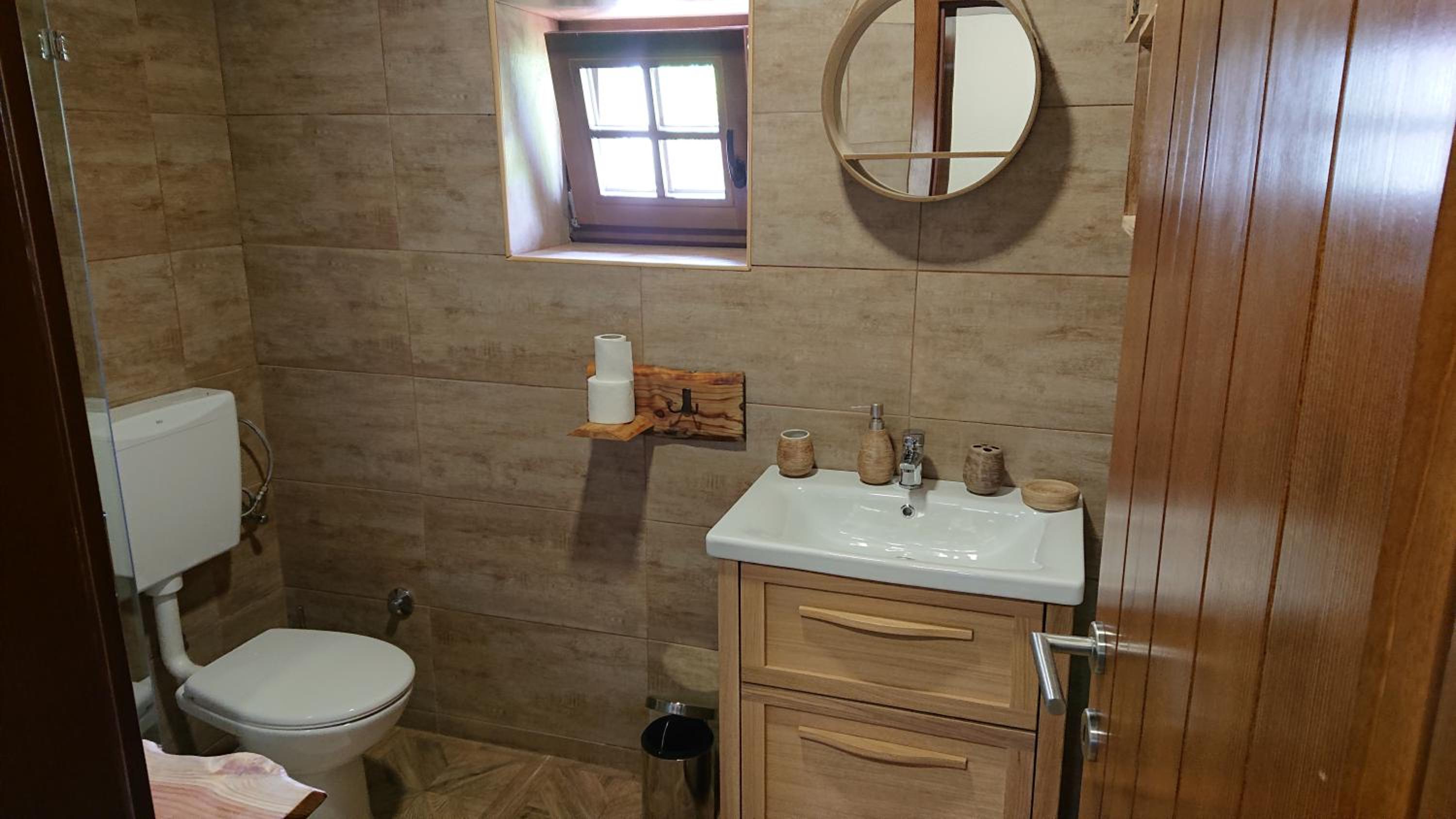 Three-Bedroom Villa - Photo 41