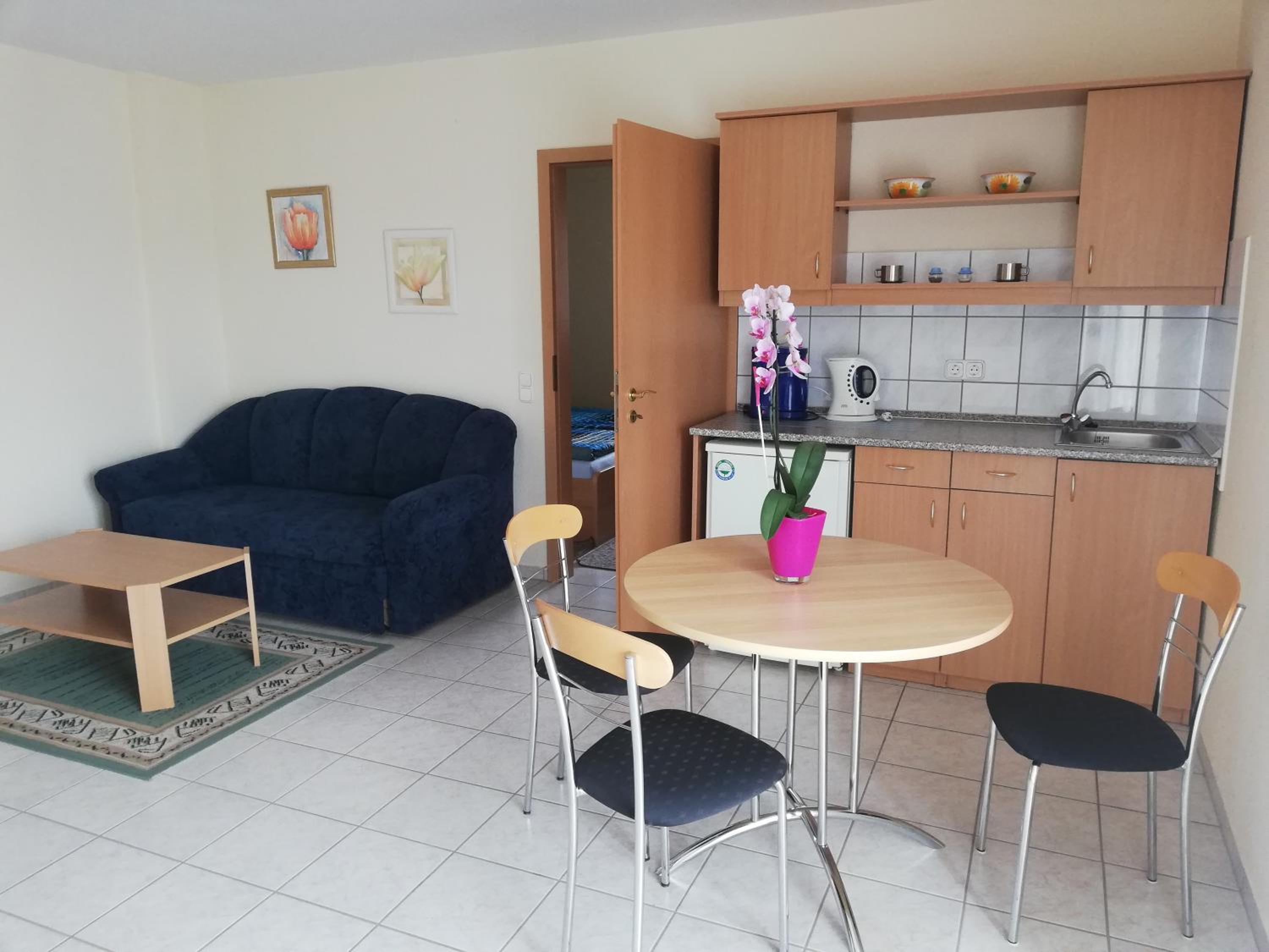 Family Apartment photo 3