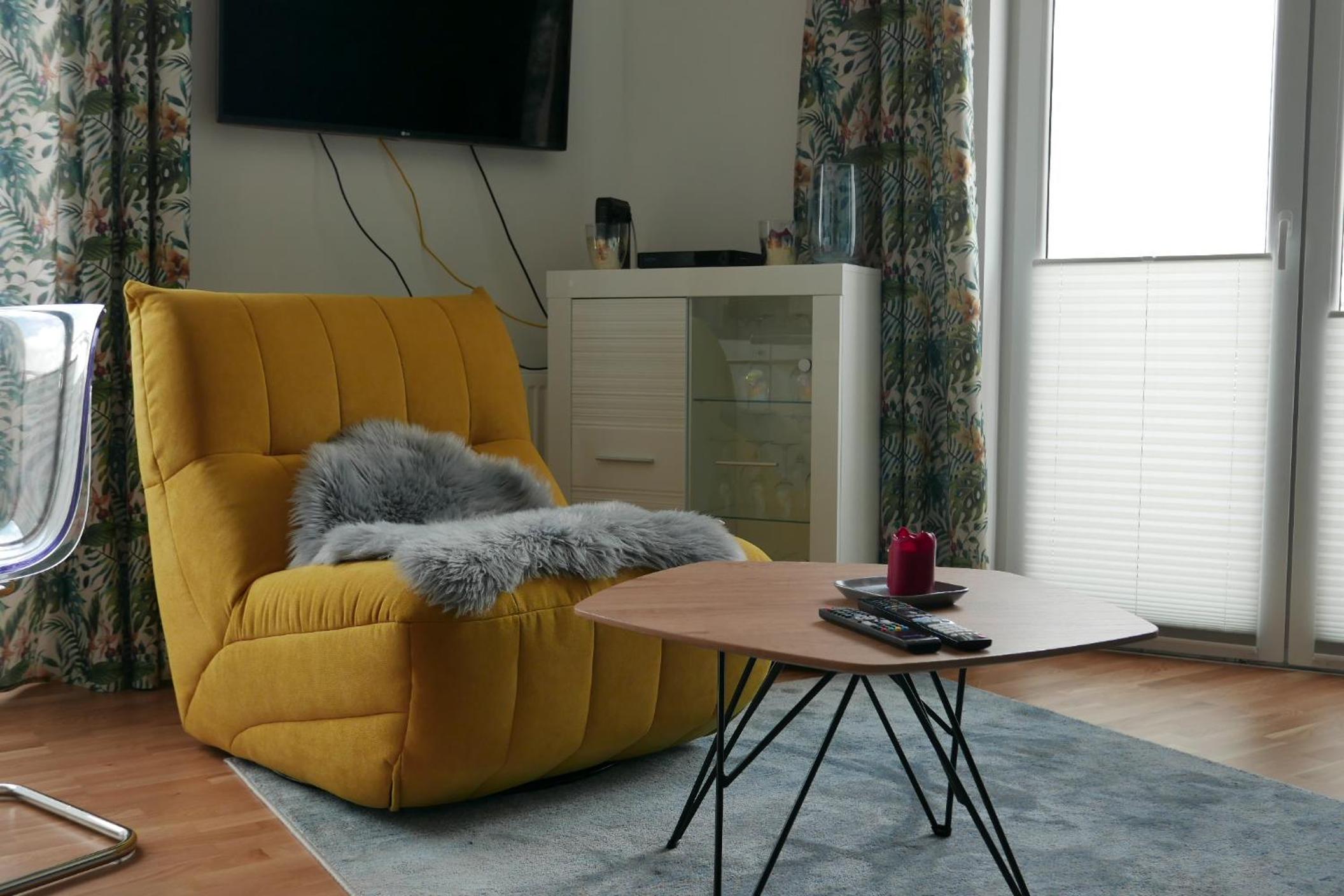Apartment photo 2