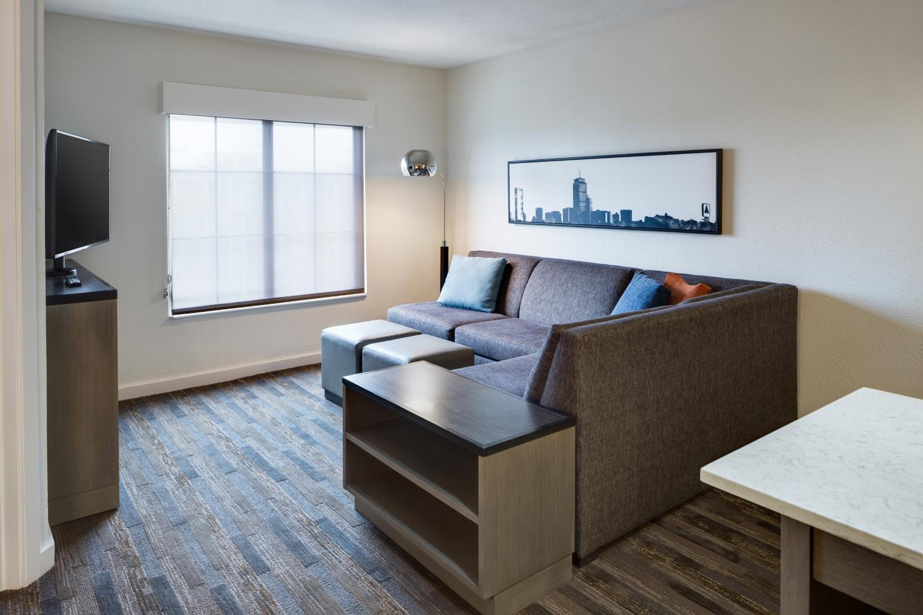 One-Bedroom Suite with Two Double Beds - Photo 5