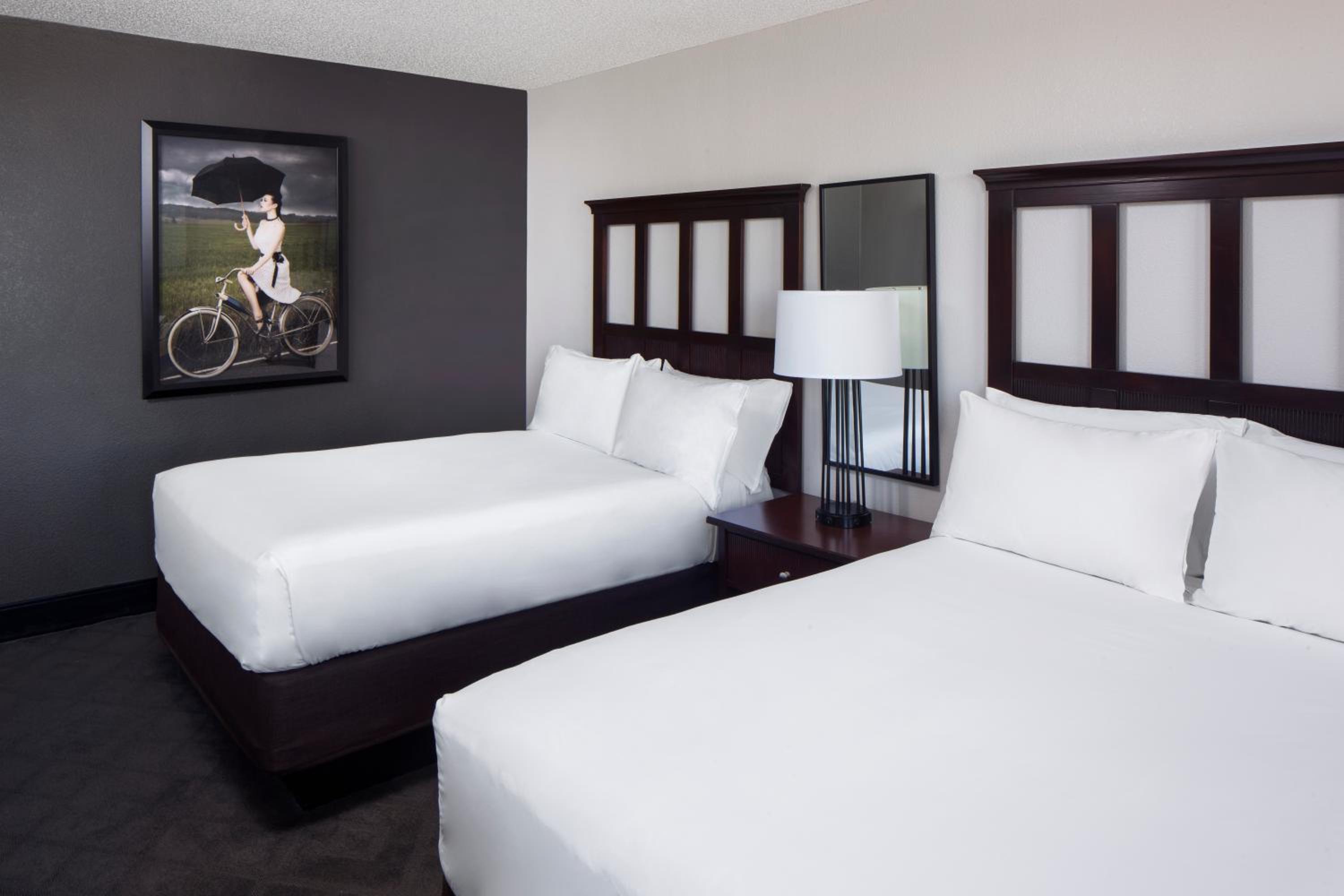 Double Room with Two Double Beds - Photo 3
