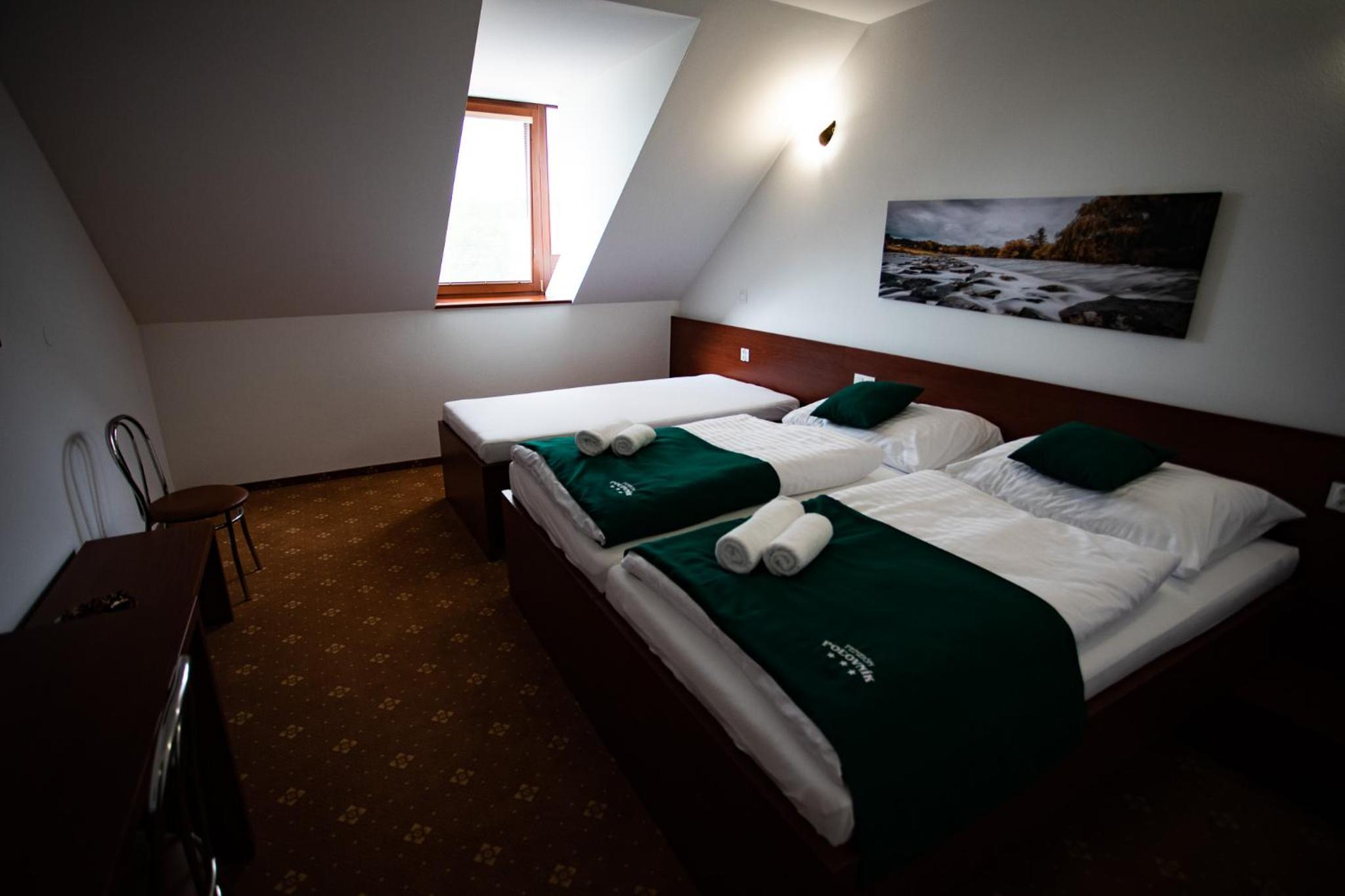 Standard Double Room photo 3