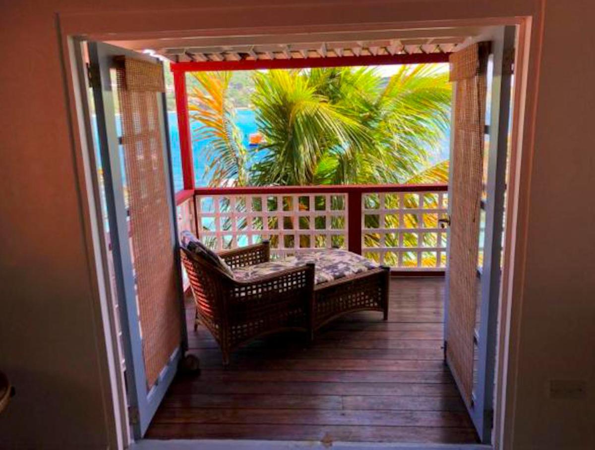 balcony