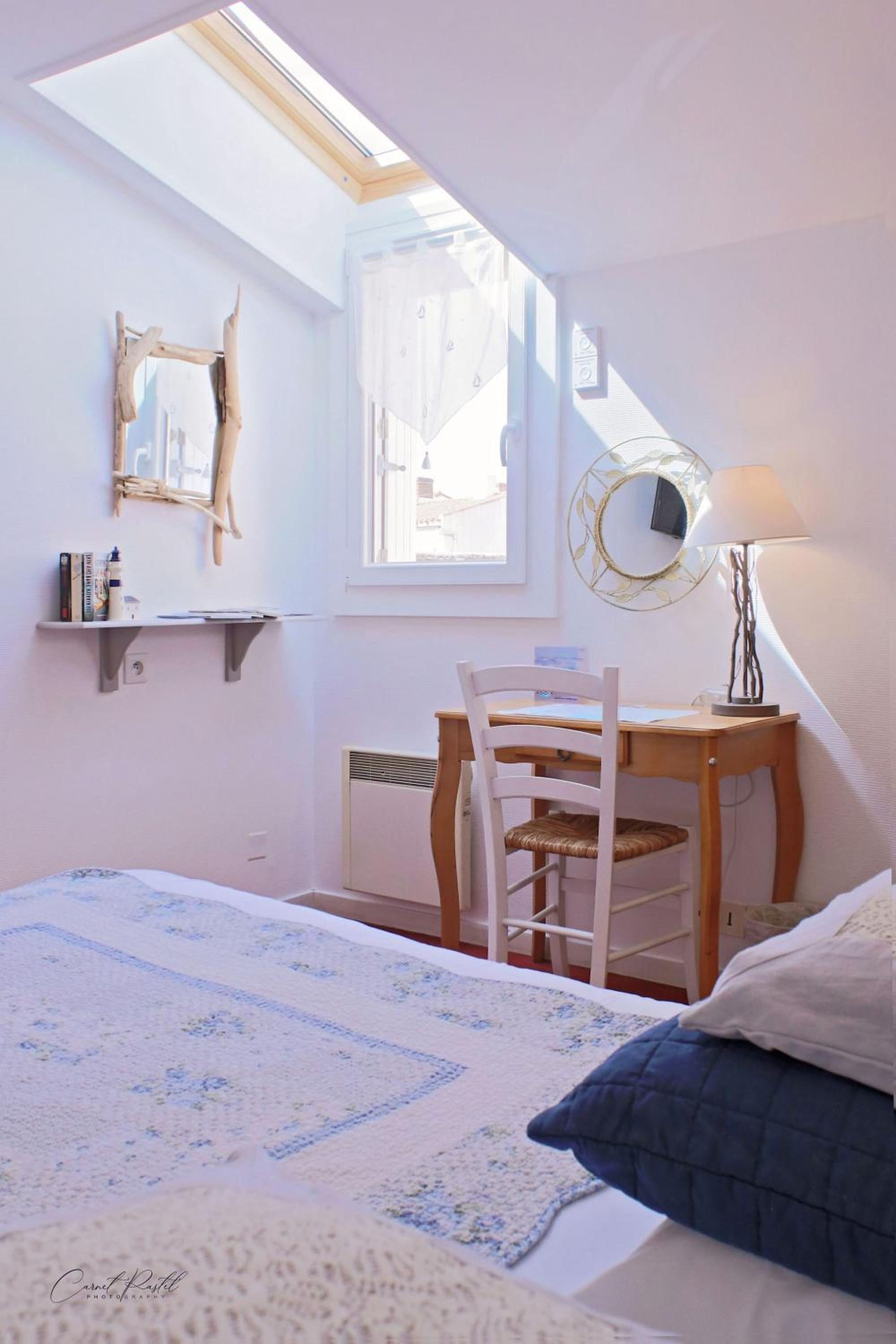 Superior Double Room - Photo 9