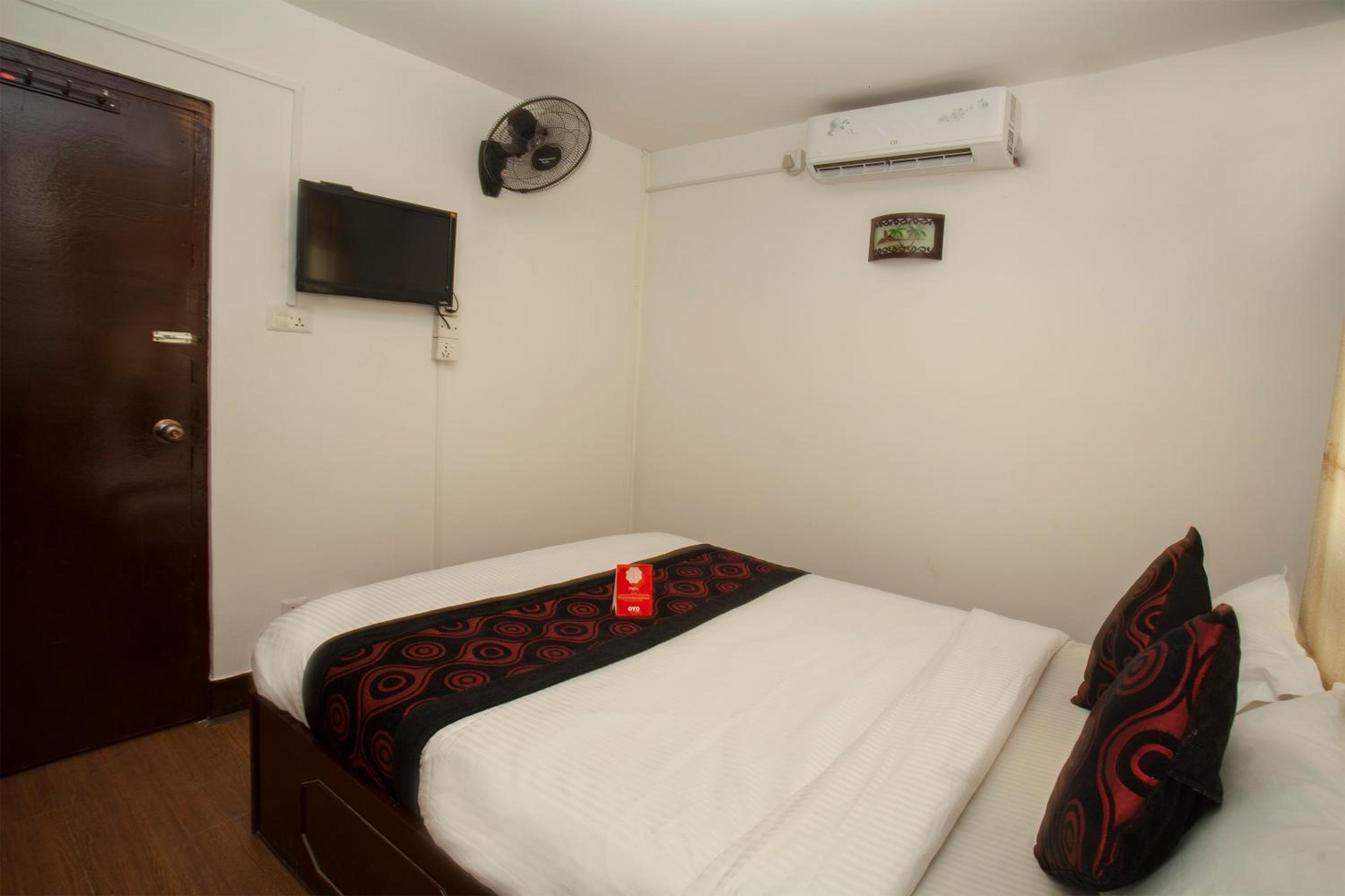 Deluxe Triple Room photo 3