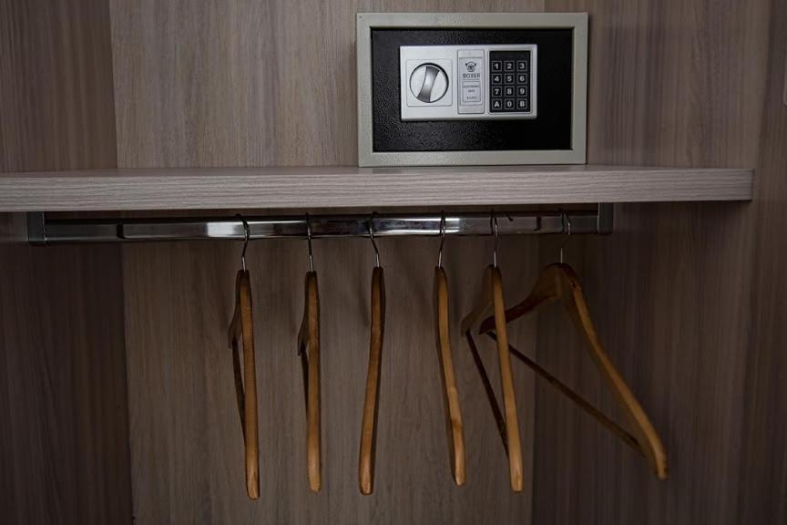 Standard Double or Twin Room photo 2