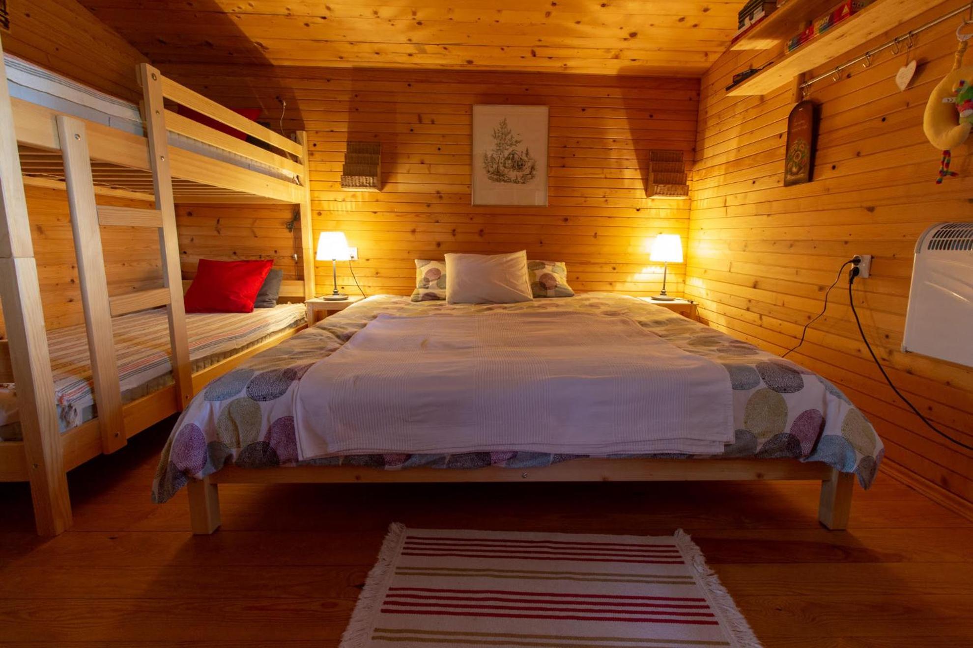 One-Bedroom House photo 1