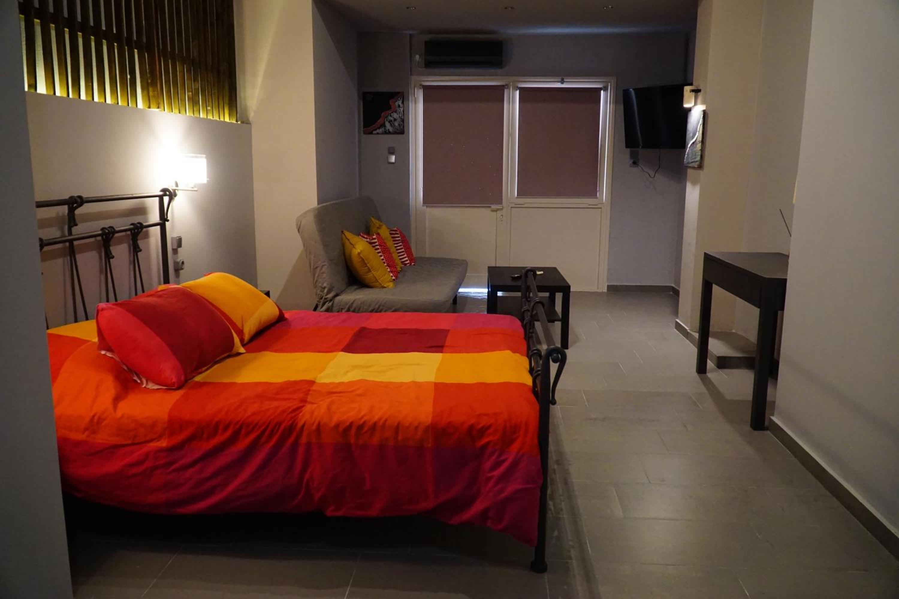 Studio Apartment with Sea View photo 3