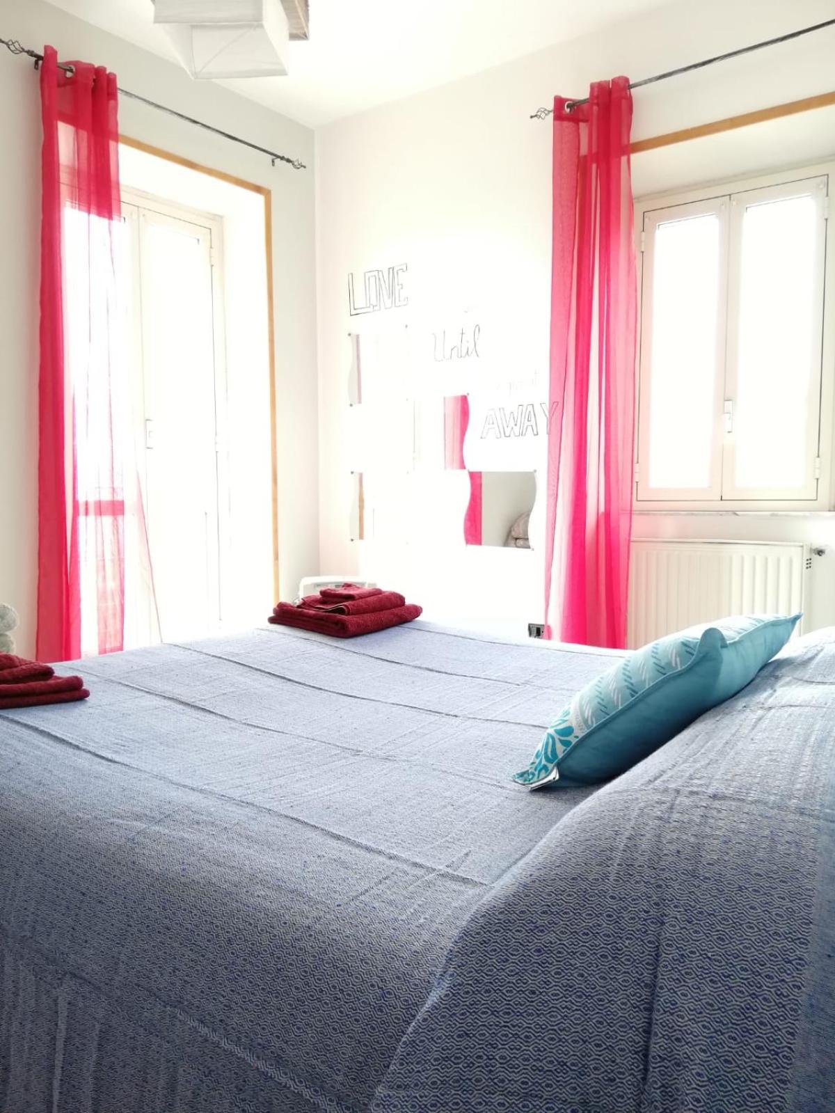 Deluxe Apartment with City View - Photo 1