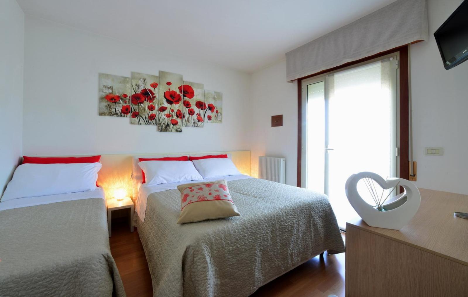 Apartment with Terrace (4 Adults + 1 Child)