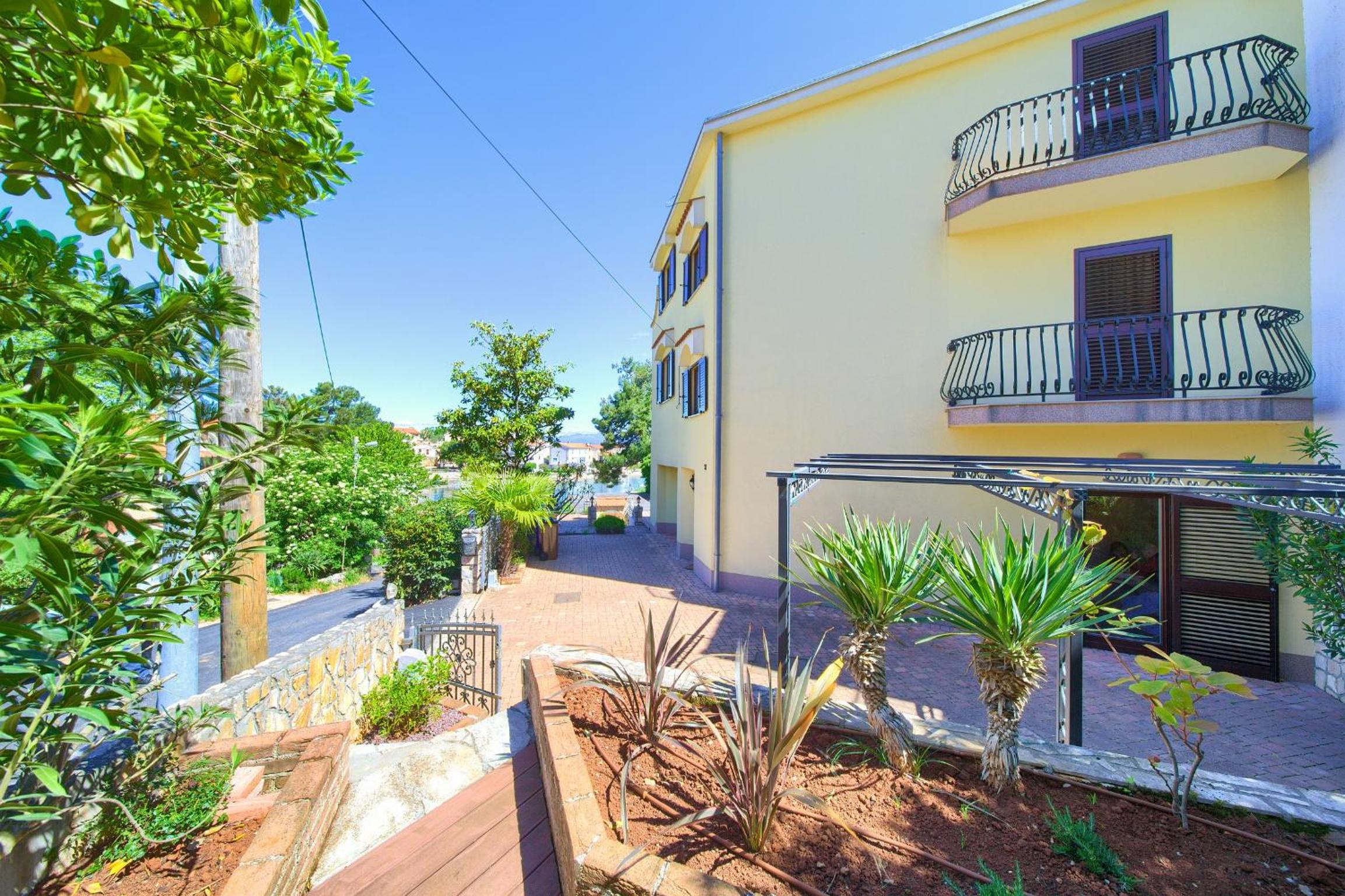 Villa with Sea View photo 3