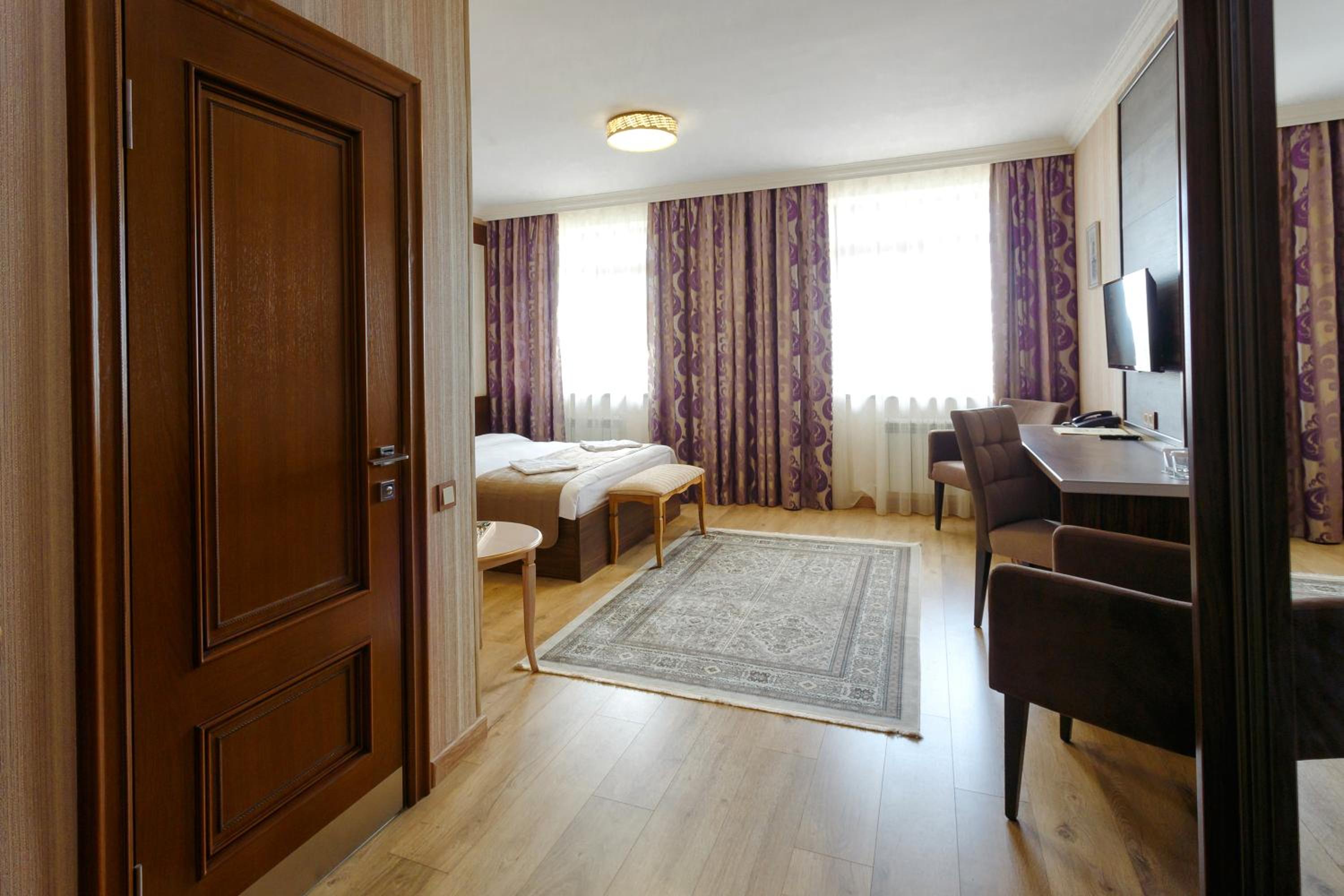 Deluxe Double Room - Photo 3