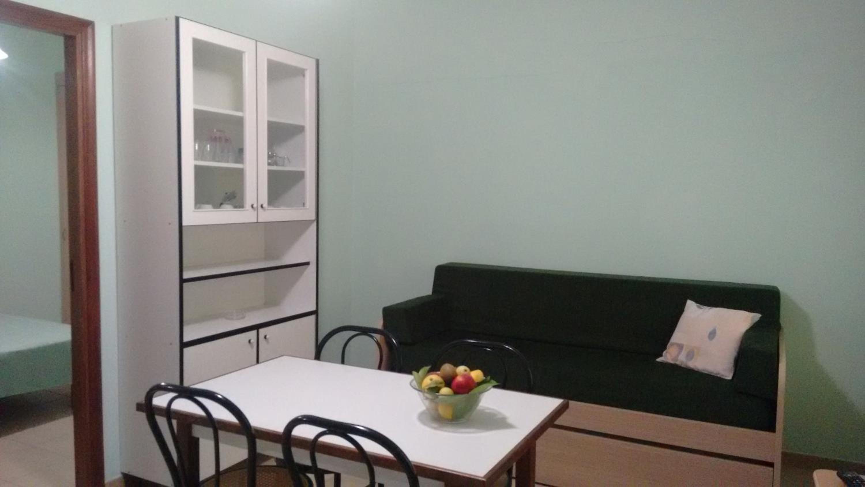 Two-Bedroom Apartment (5 Adults)