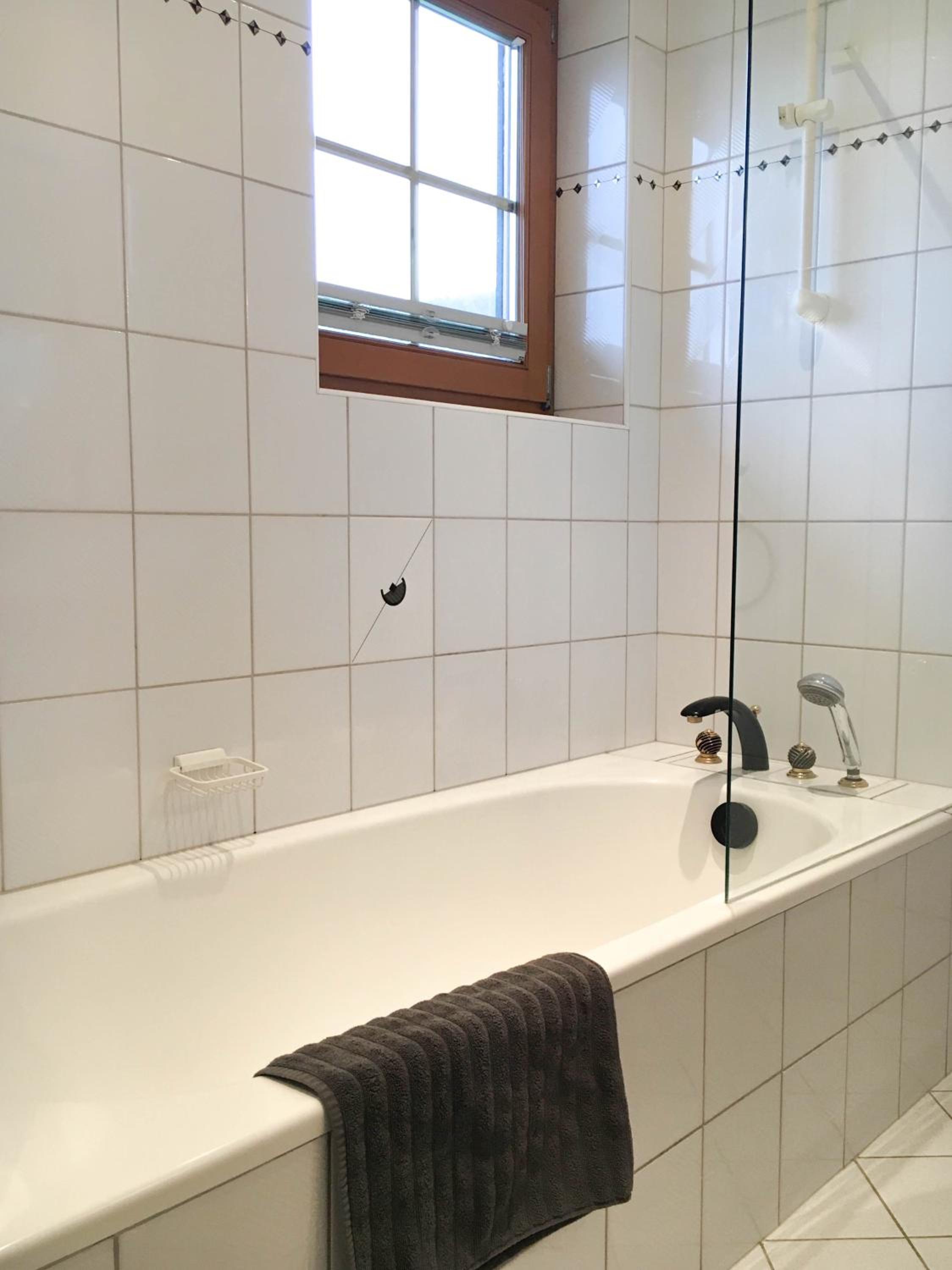 Two-Bedroom Apartment with Balcony photo 3