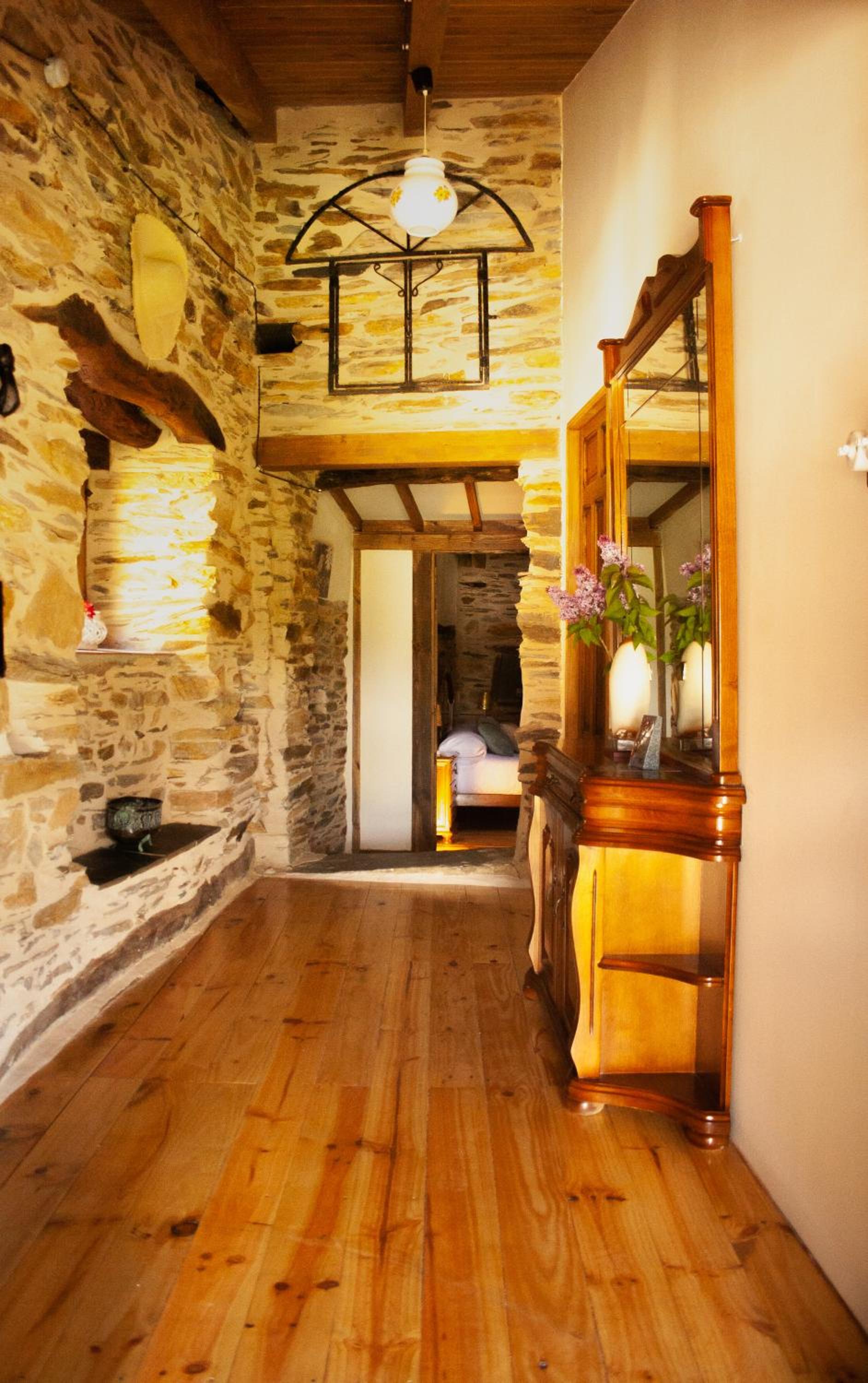 Four-Bedroom House photo 2