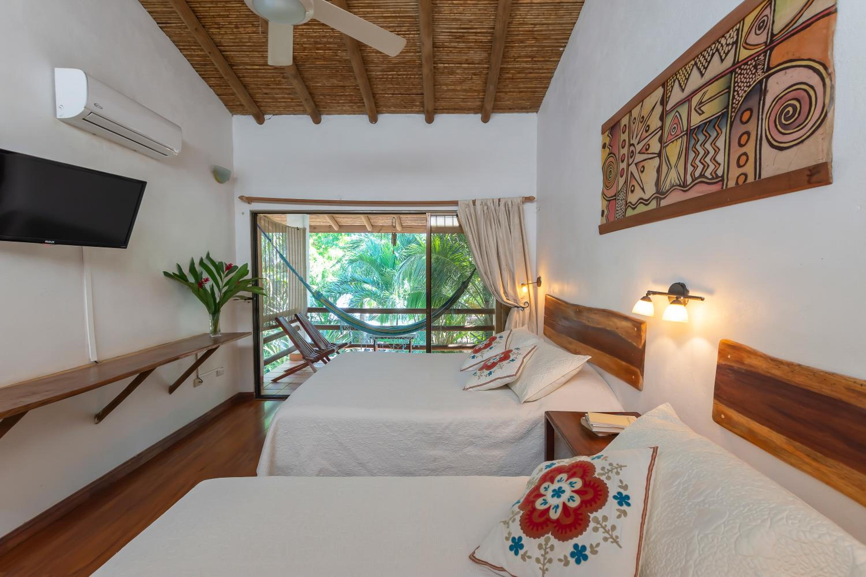 Triple Room with Balcony