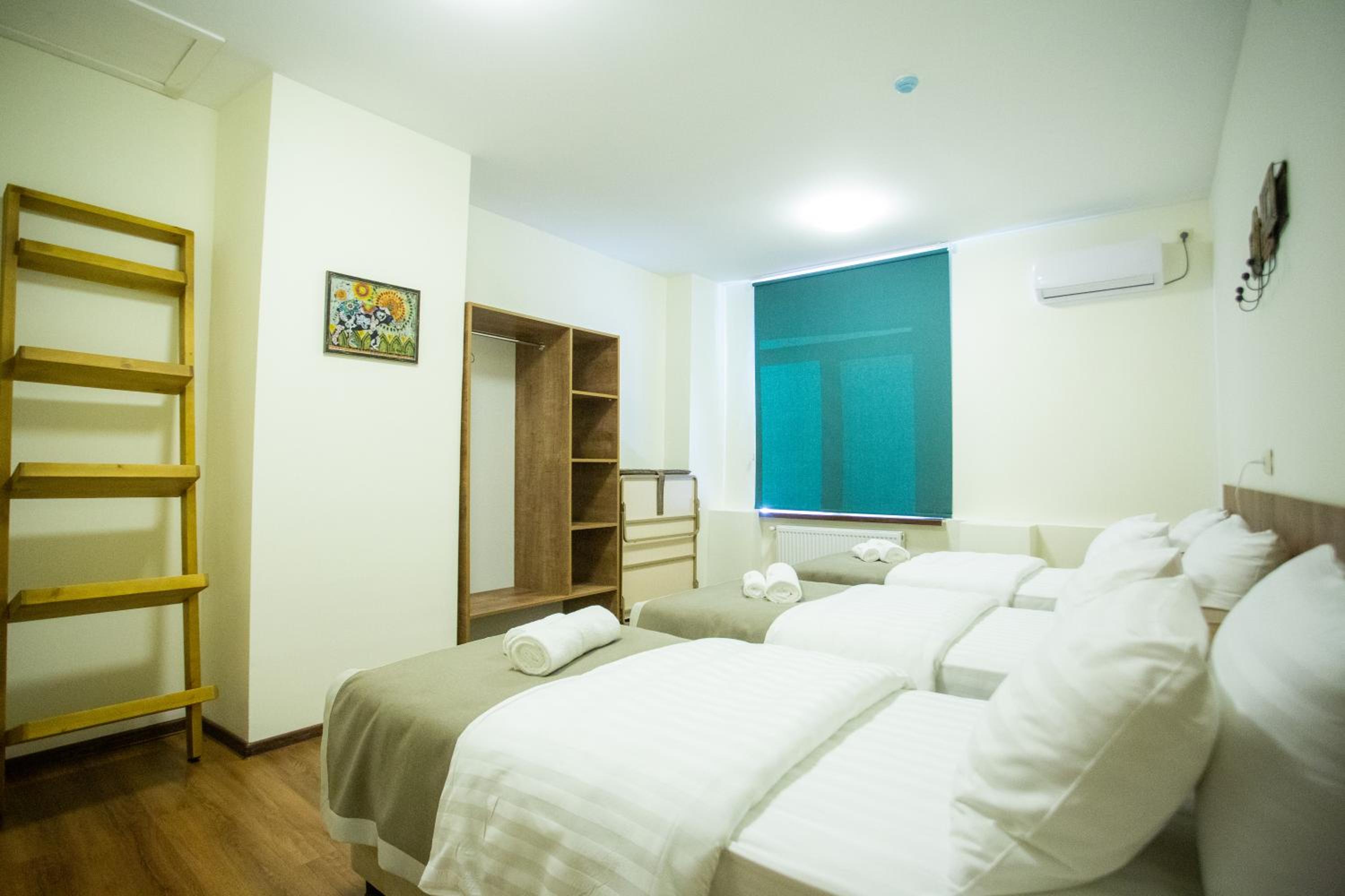 Triple Room - Photo 3
