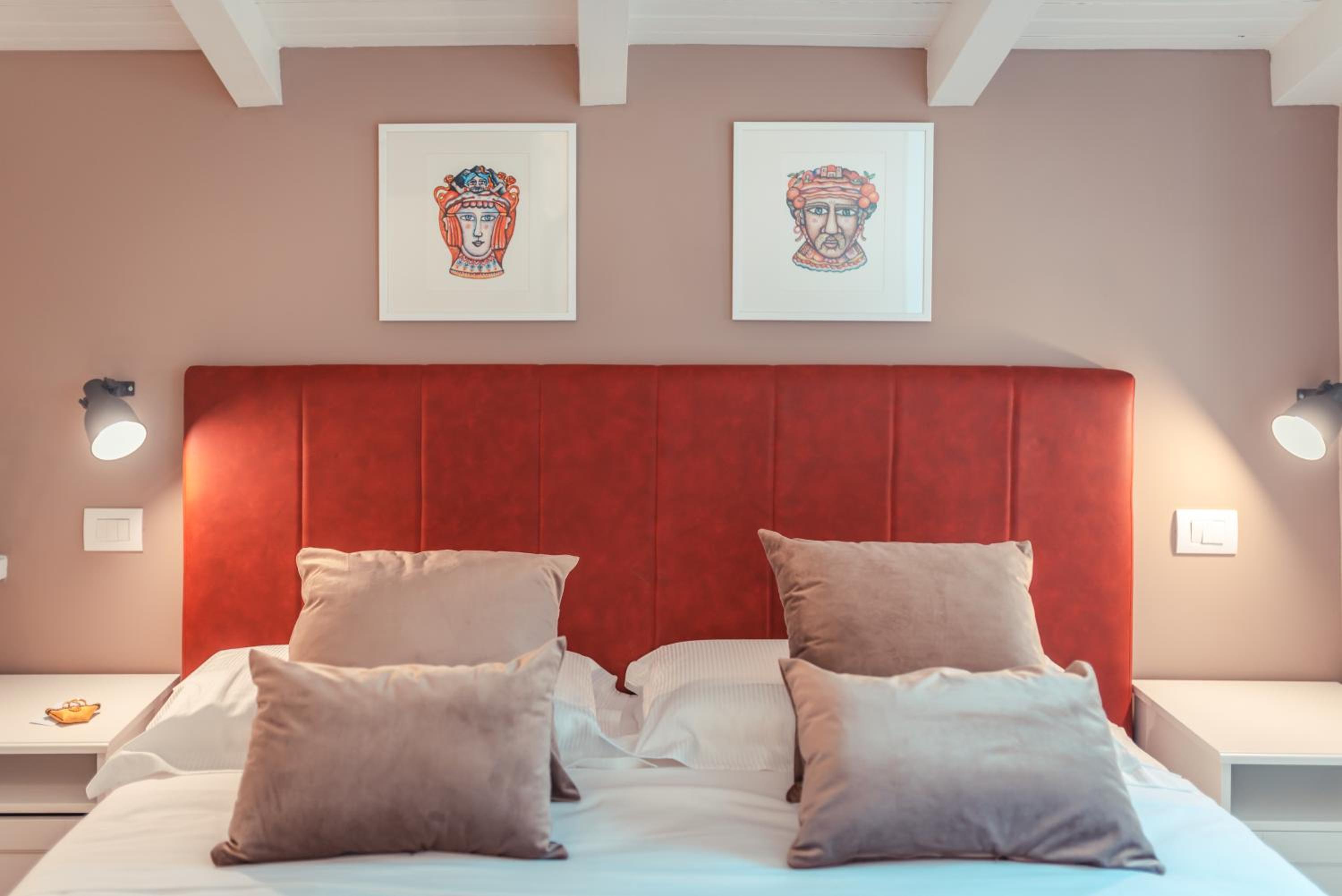 Large Double Room photo 3