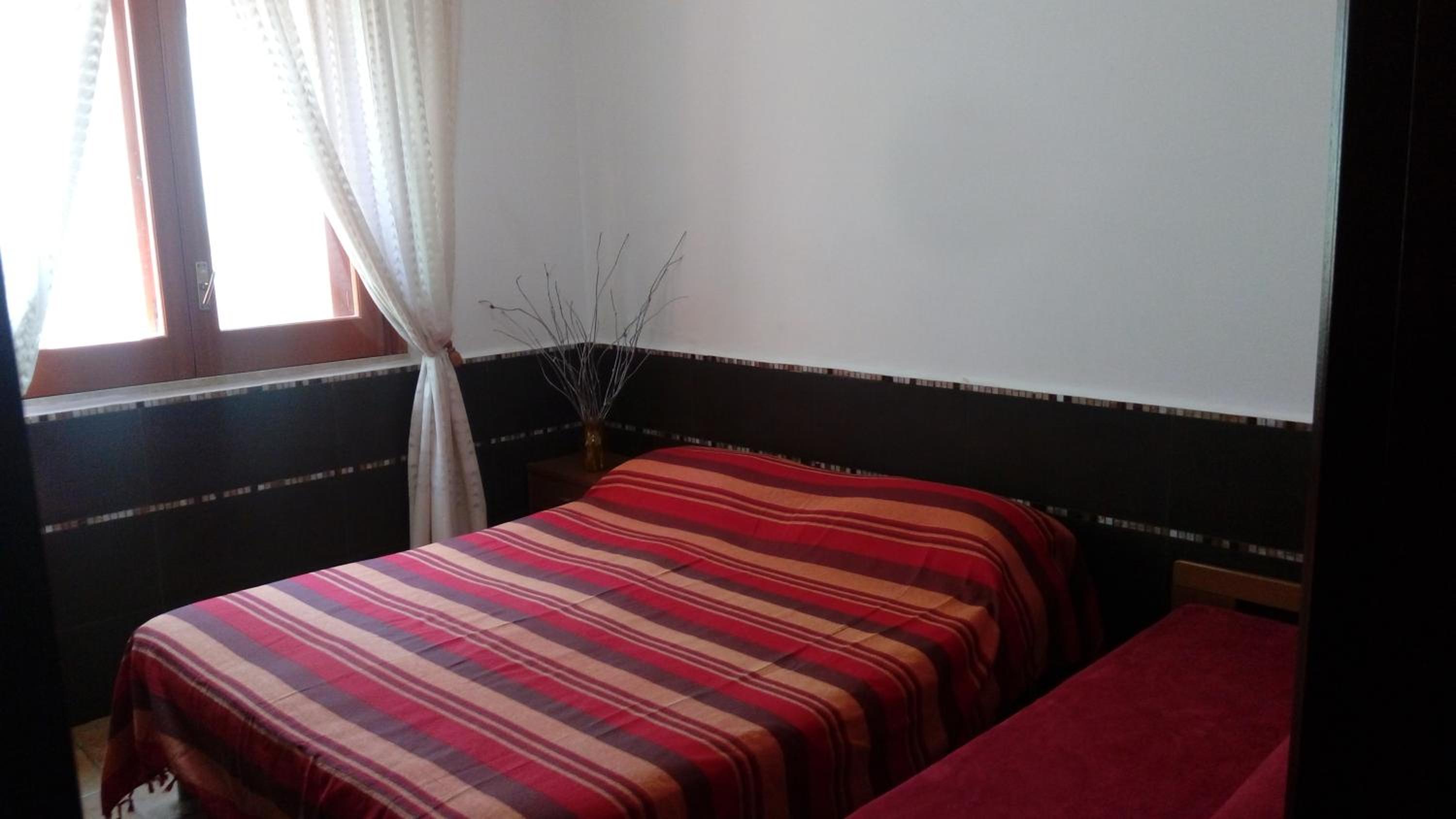 Twin Room With Shared Bathroom