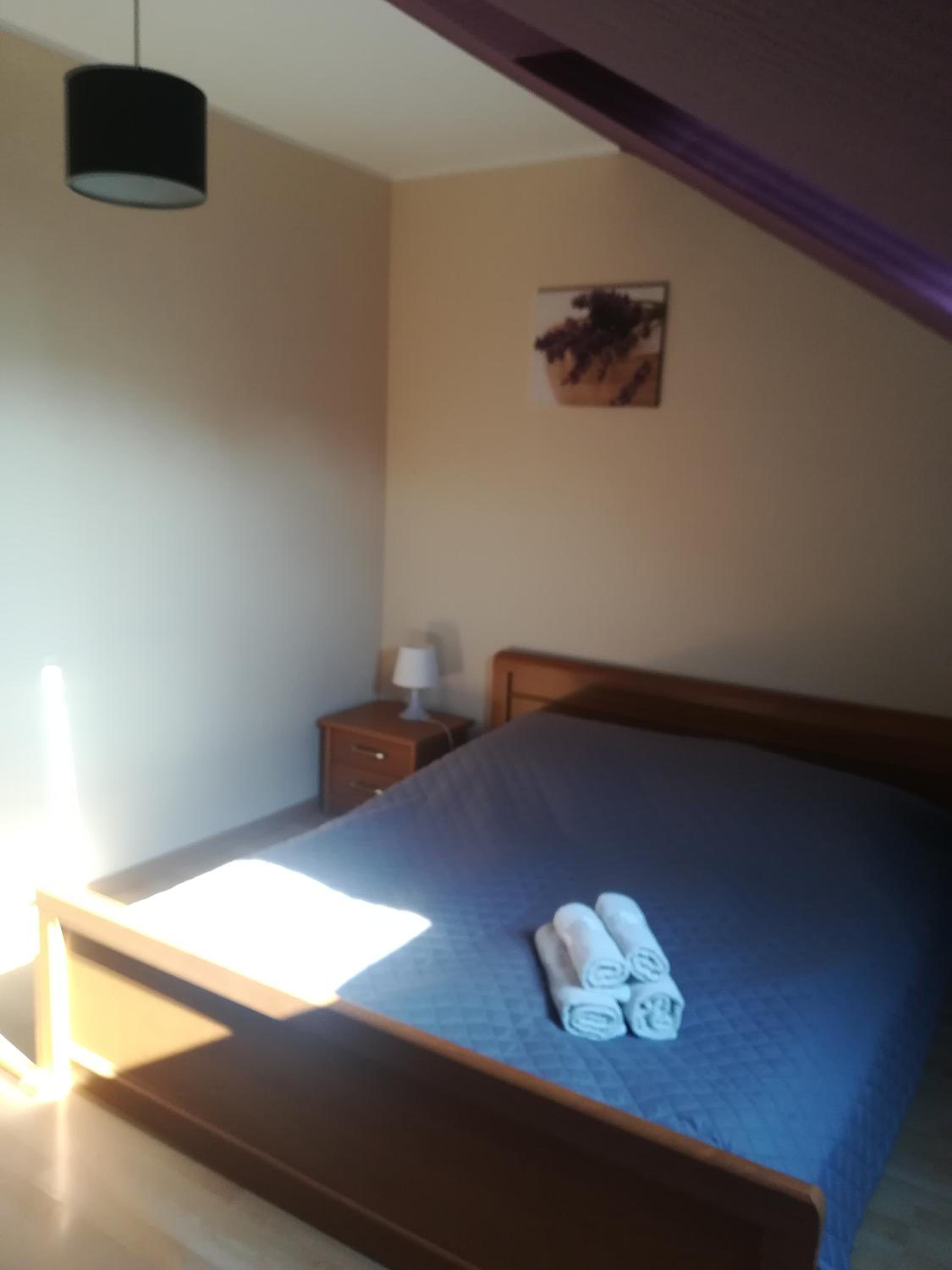 Twin Room - Photo 7
