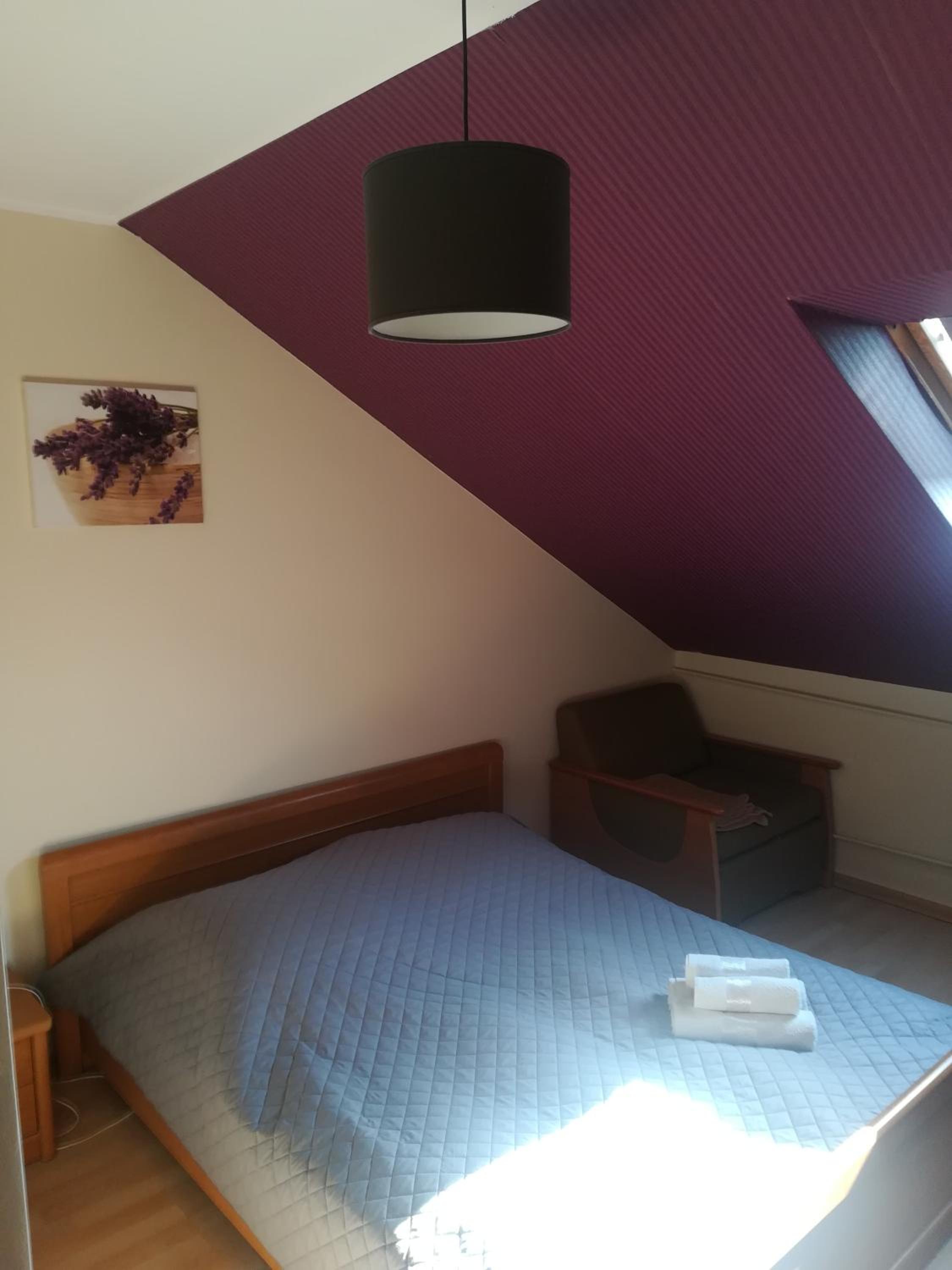 Twin Room - Photo 3