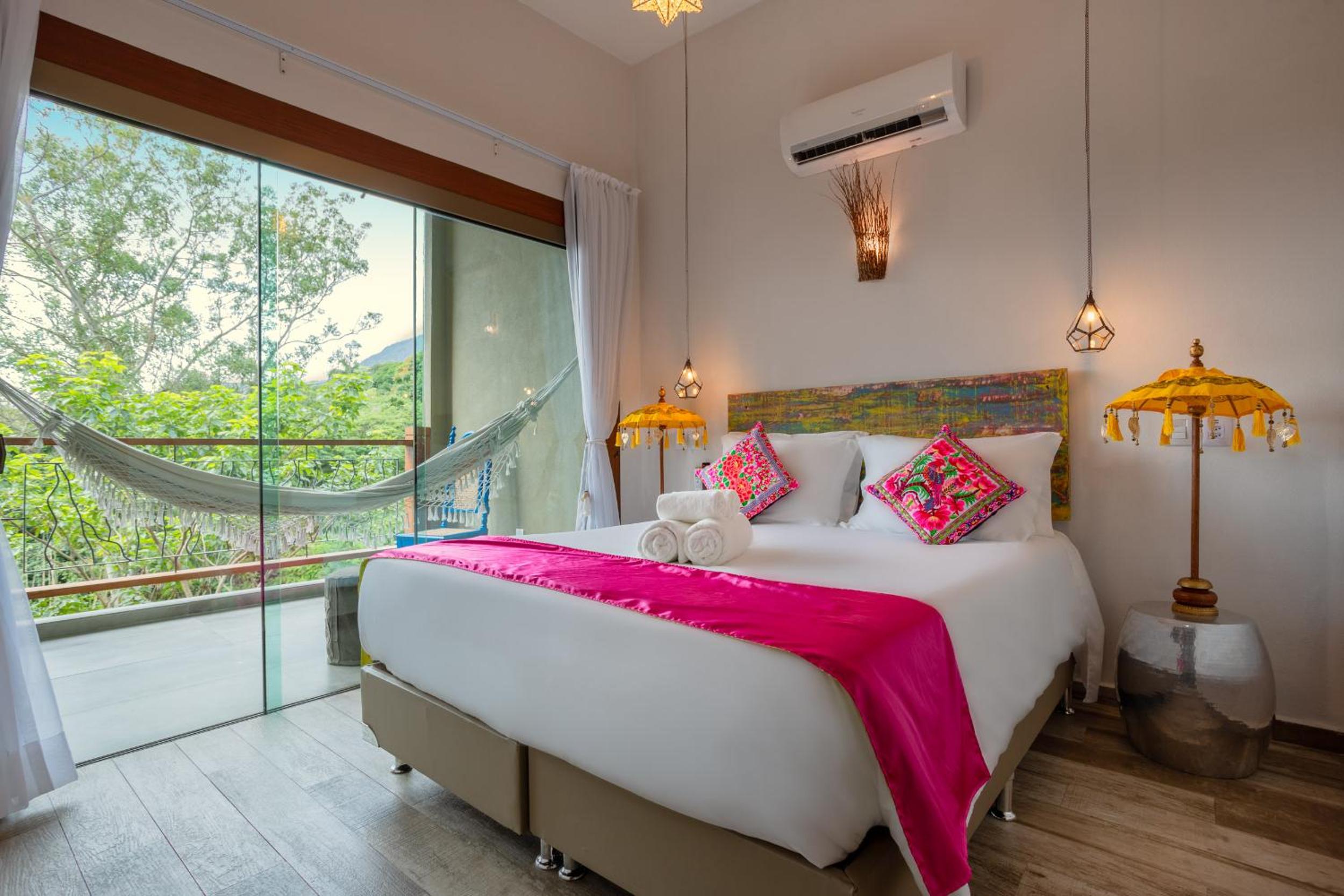 Double Room with Spa Bath photo 2