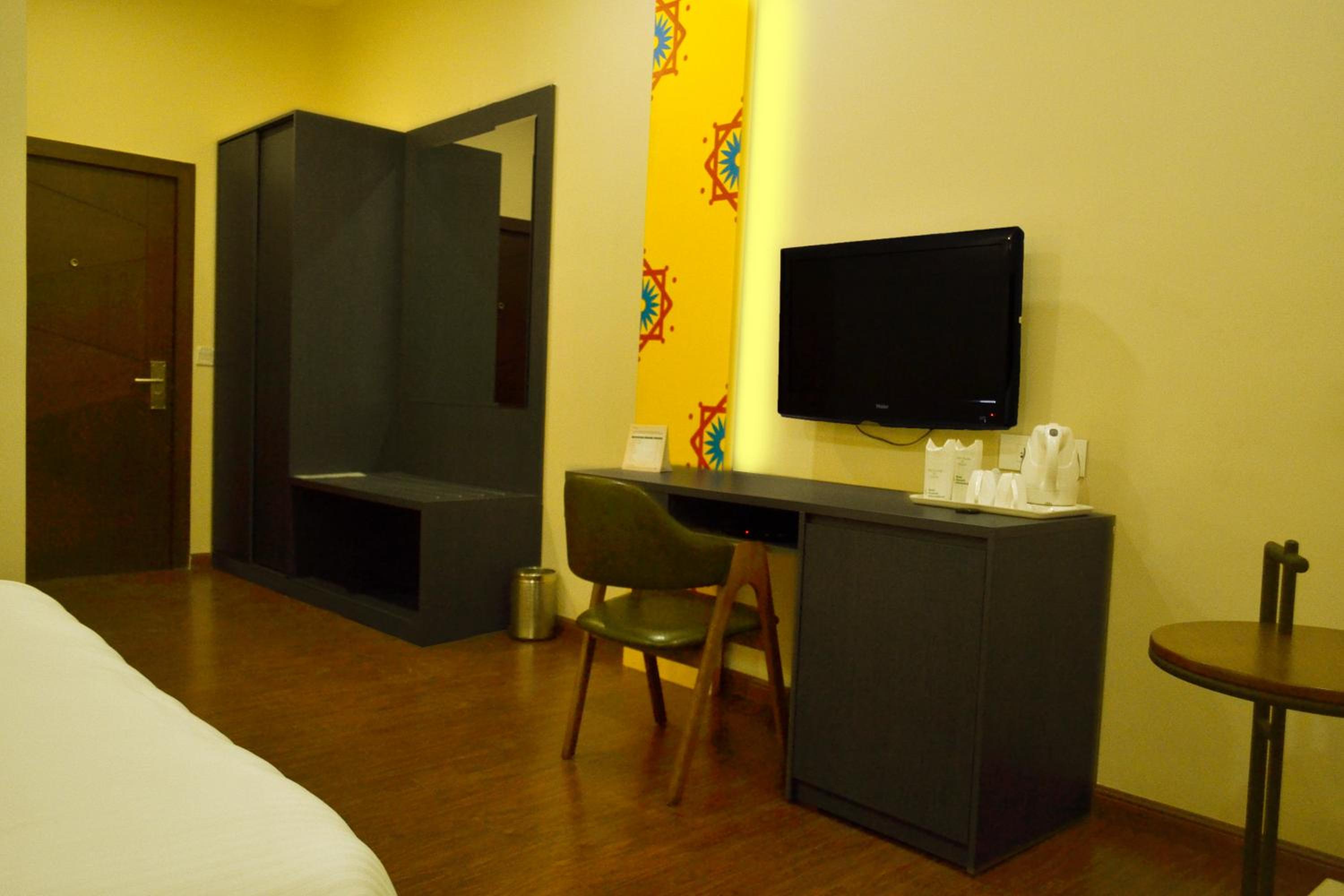 Double or Twin Room - Photo 2
