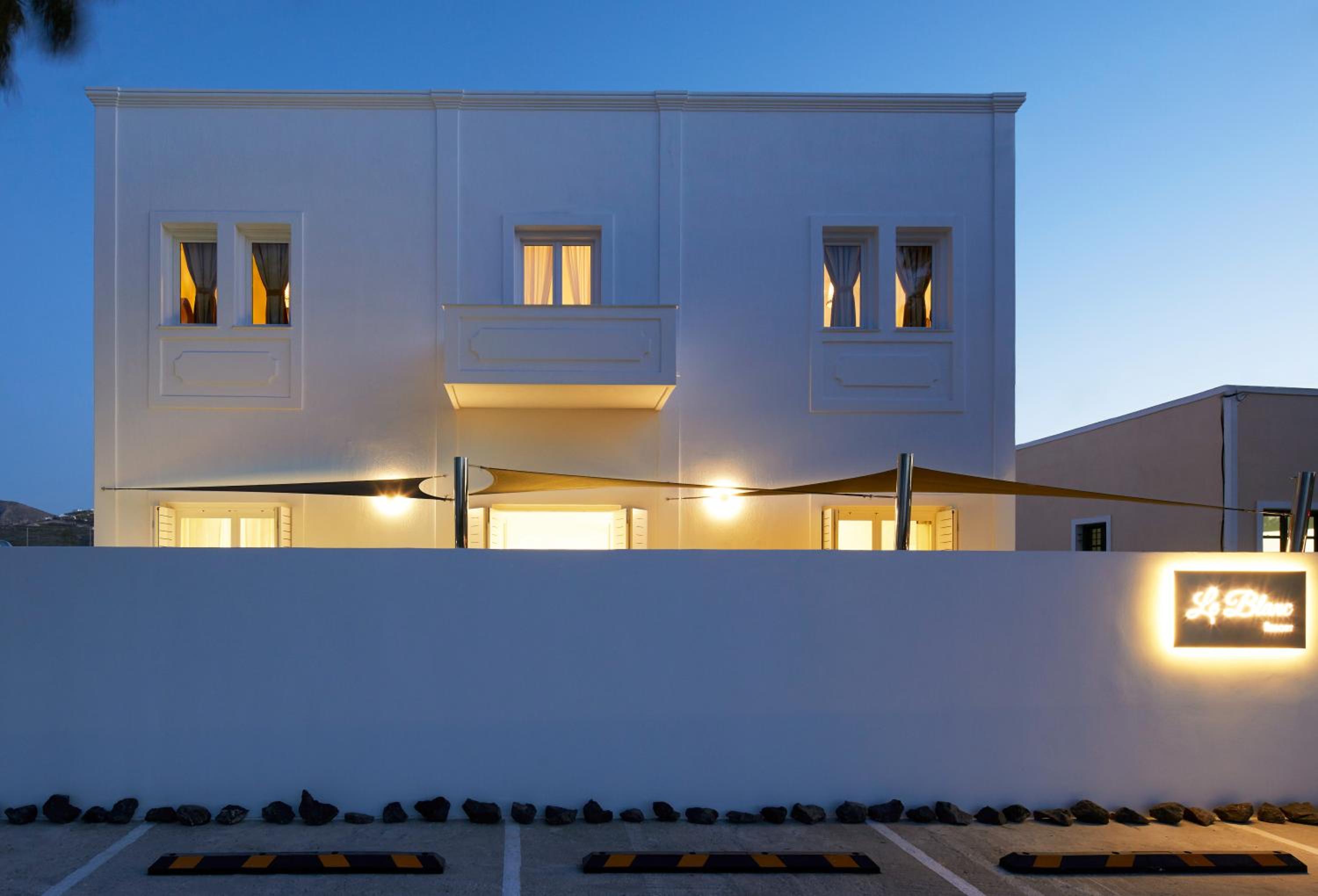 Deluxe Villa - Photo 11