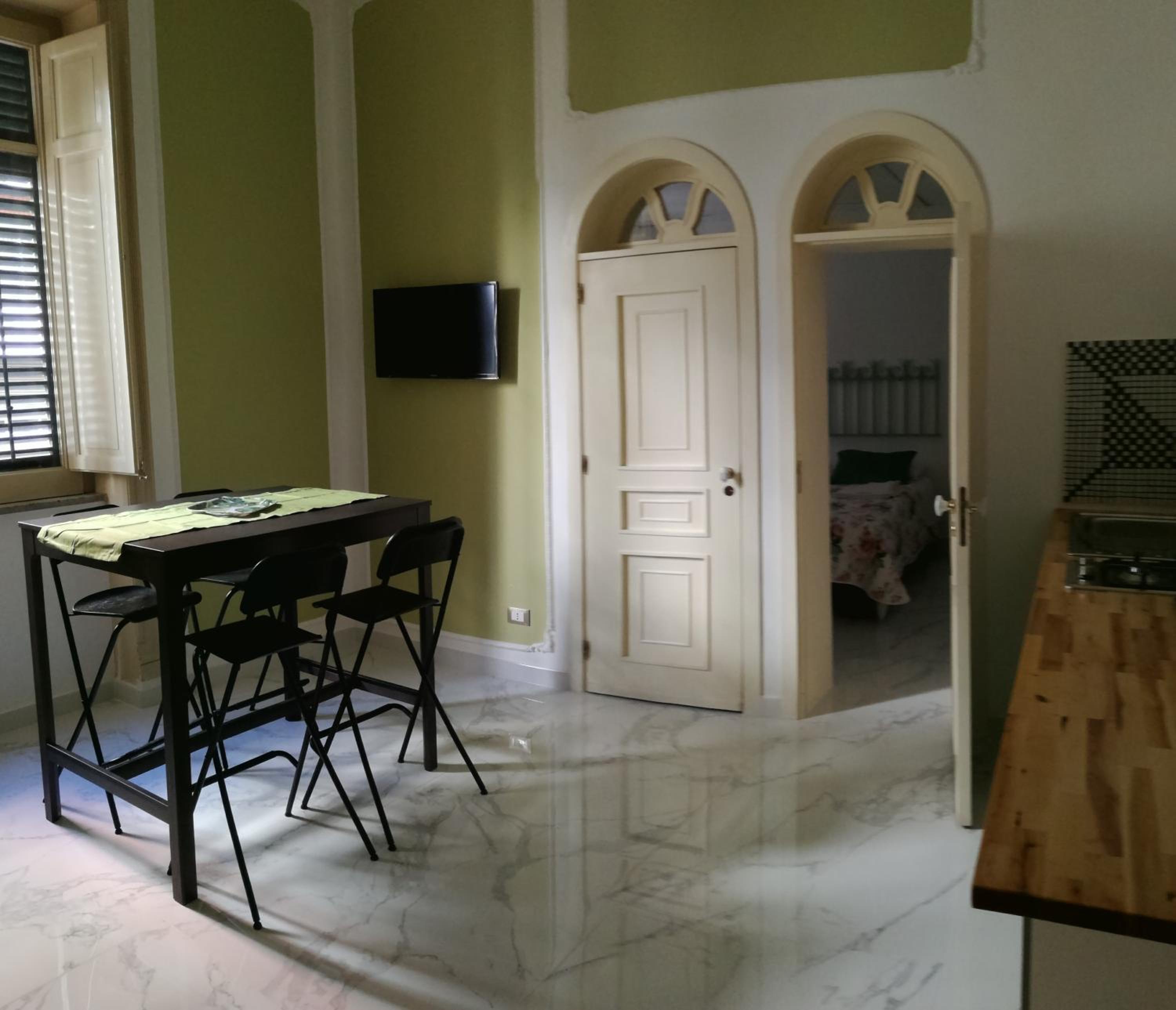 Standard Apartment - Photo 5