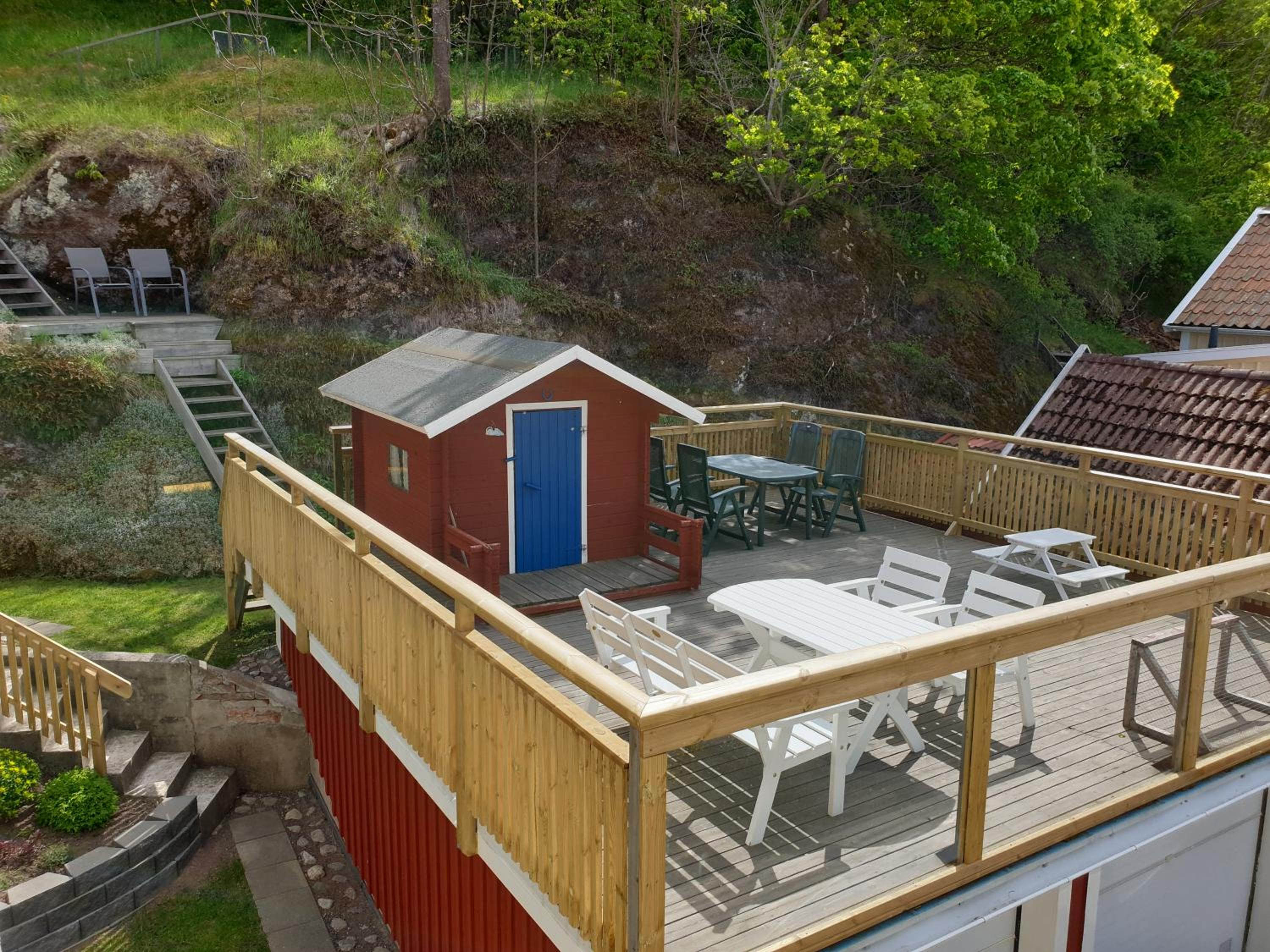 Yellow Cottage - Photo 14