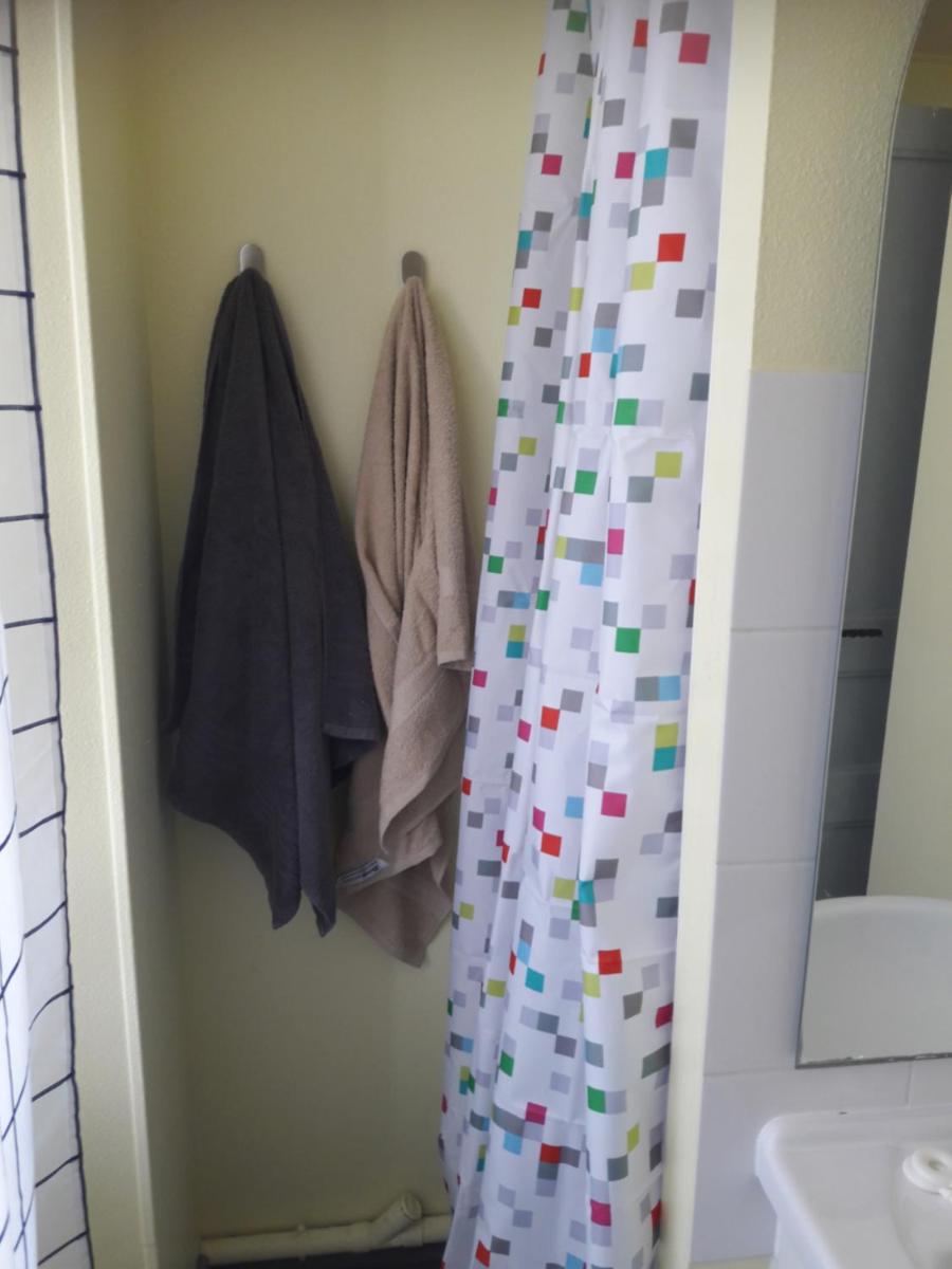 Studio Apartment - Photo 16