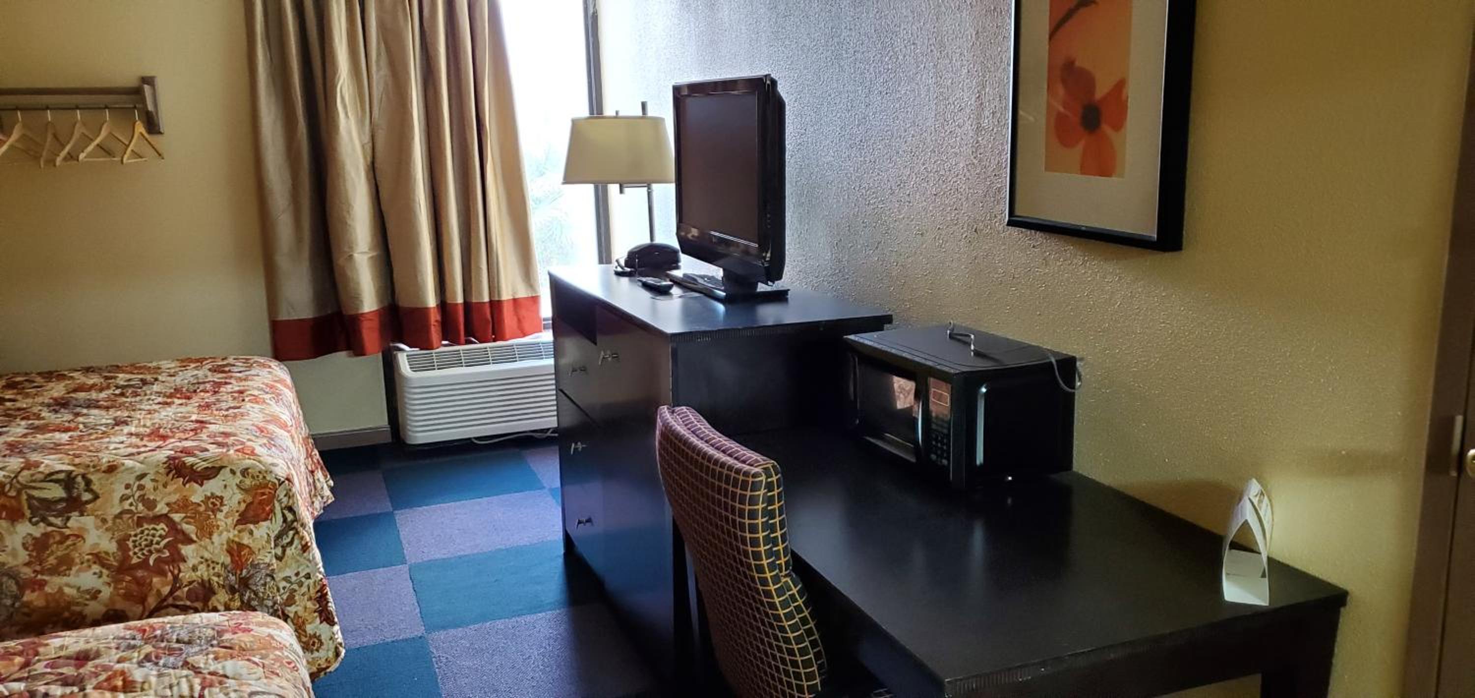 Superior Queen Room with Two Queen Beds photo 1
