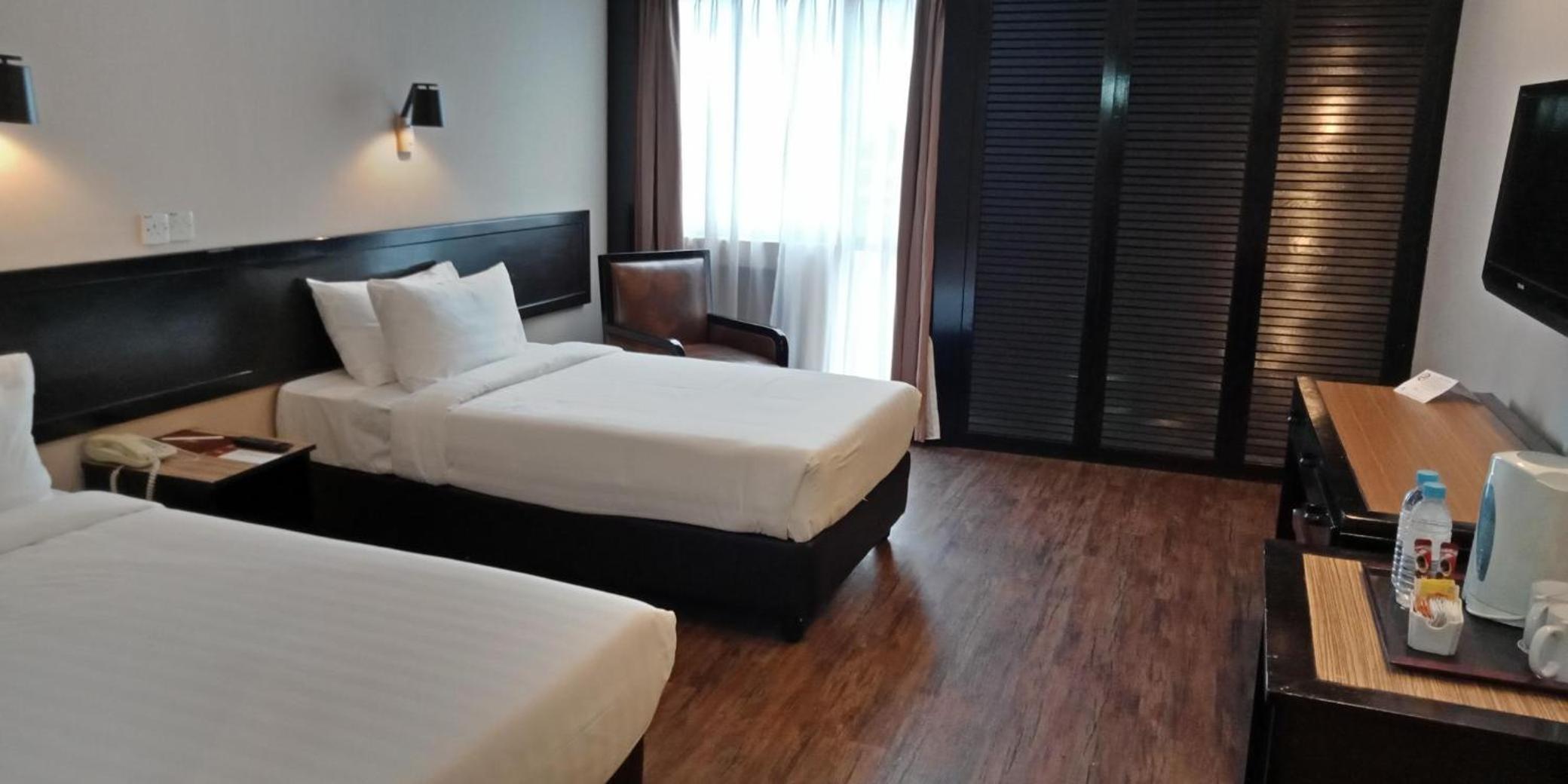 Superior Twin Room