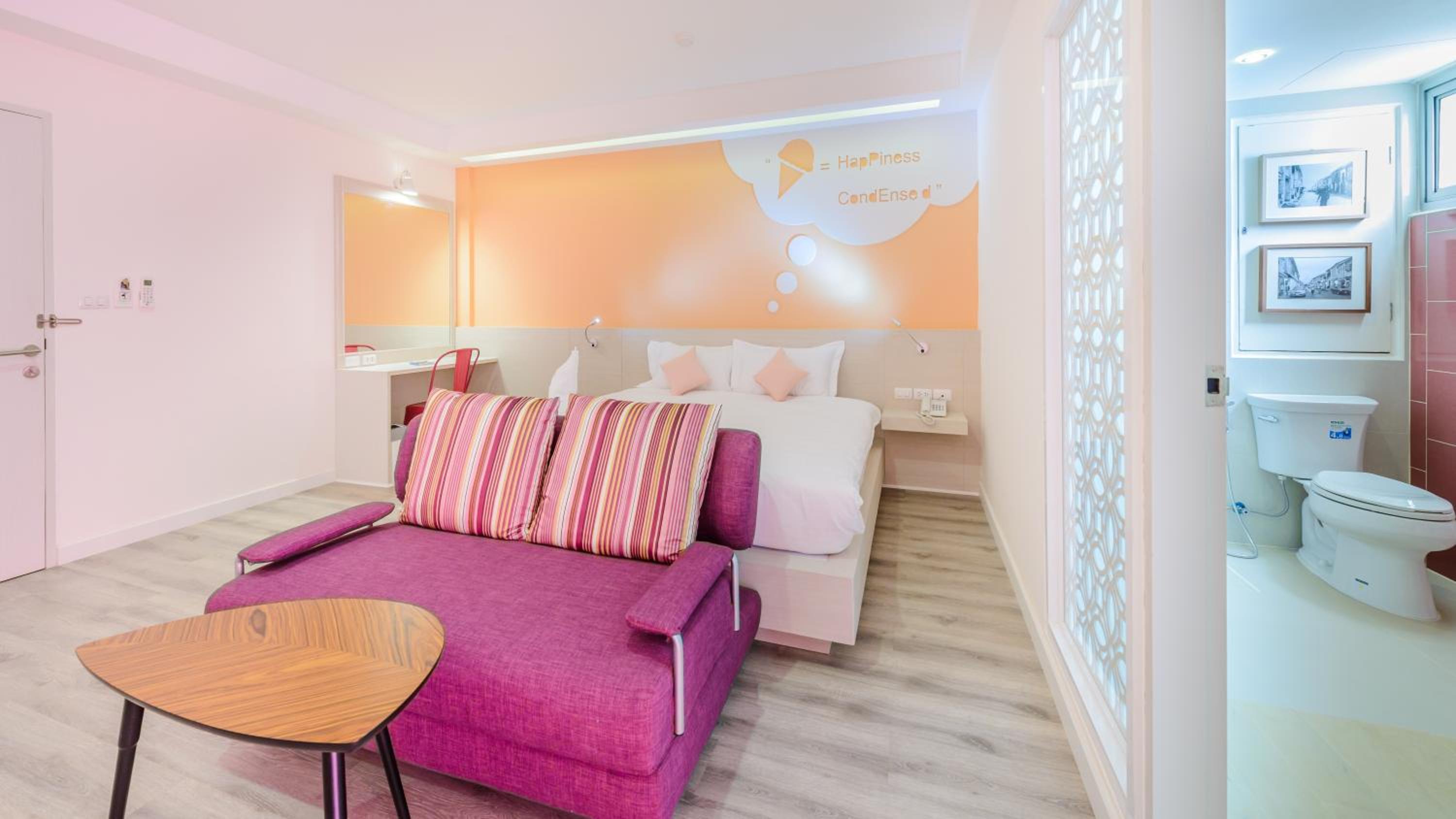 Suite with Balcony - Photo 1