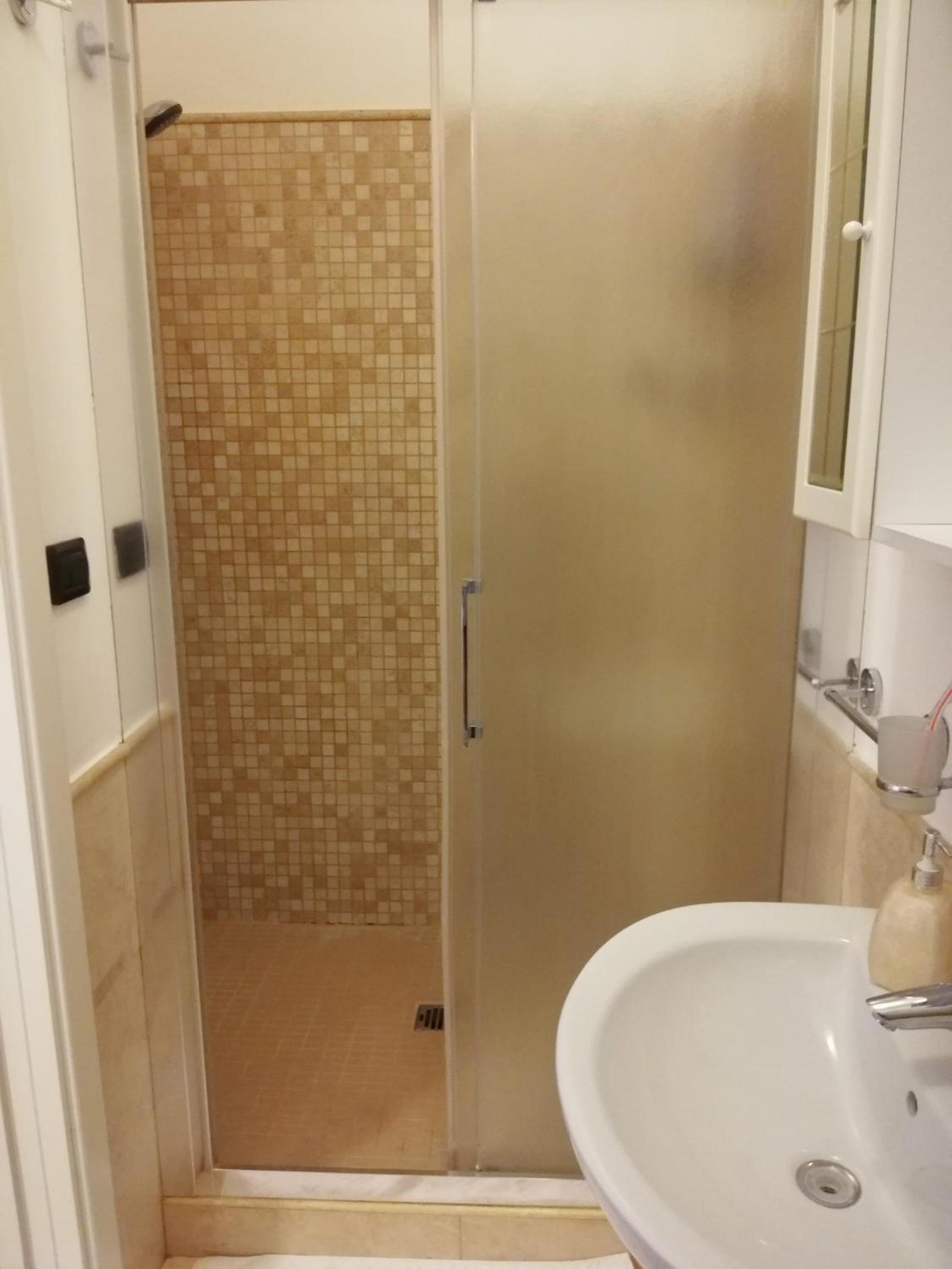 One-Bedroom Apartment - Photo 60