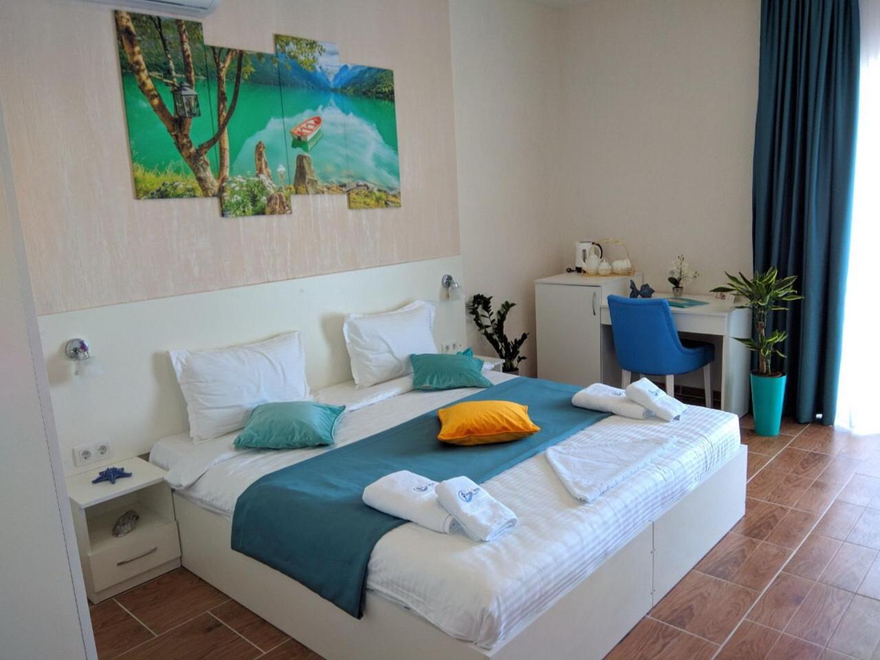 Junior Suite with Balcony