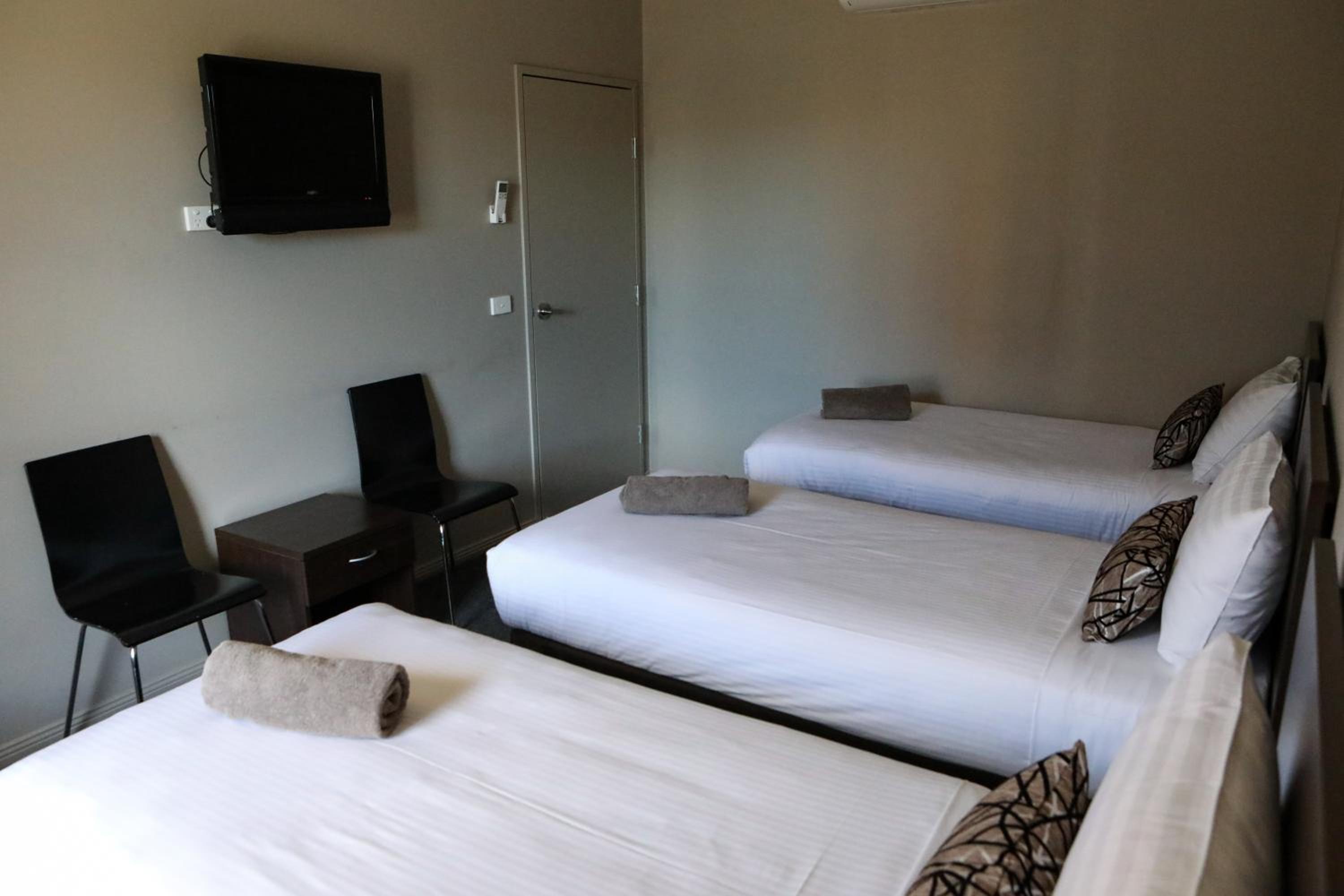 Executive Apartment with Spa Bath photo 3