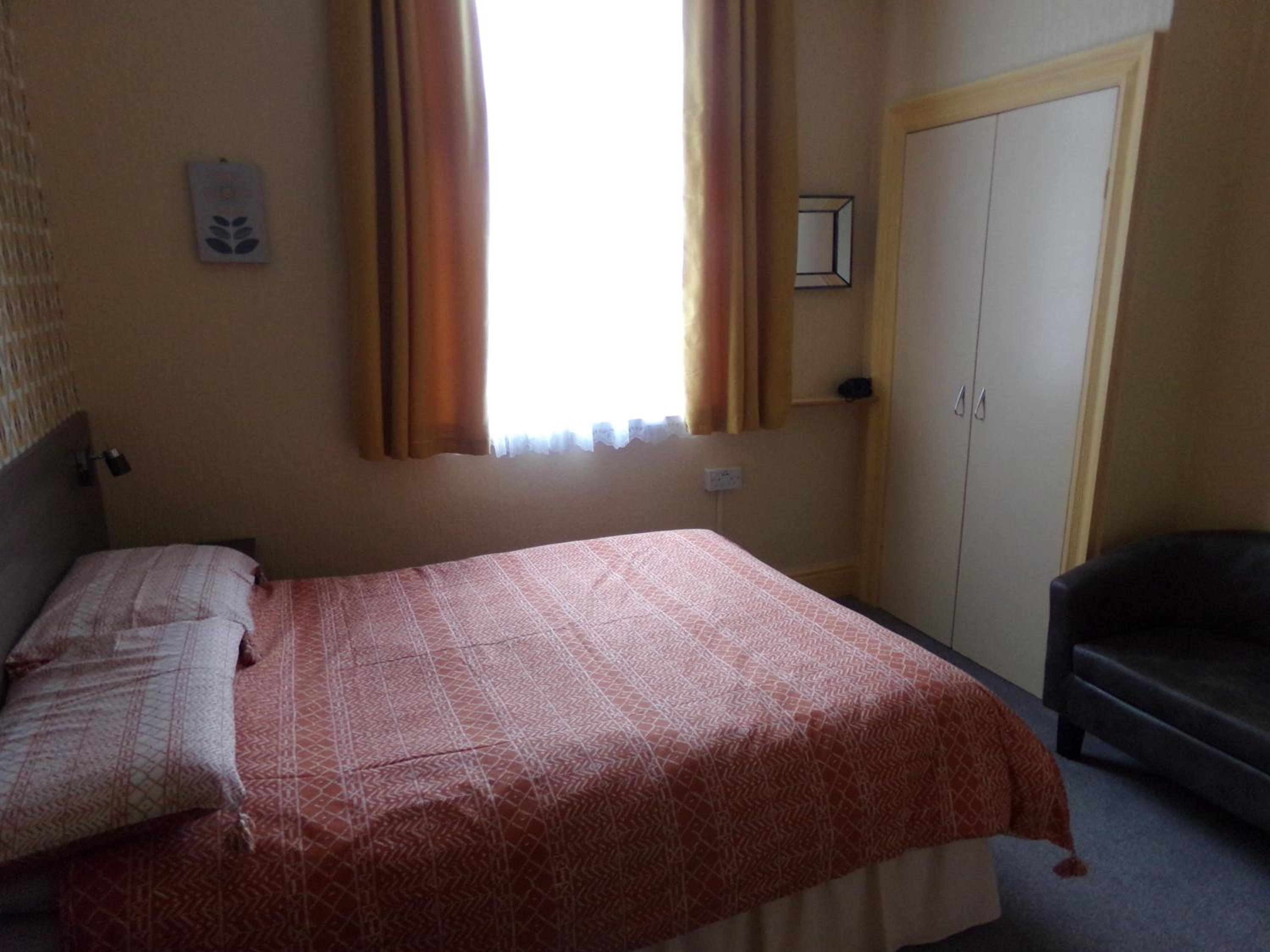 Standard Double Room photo 2