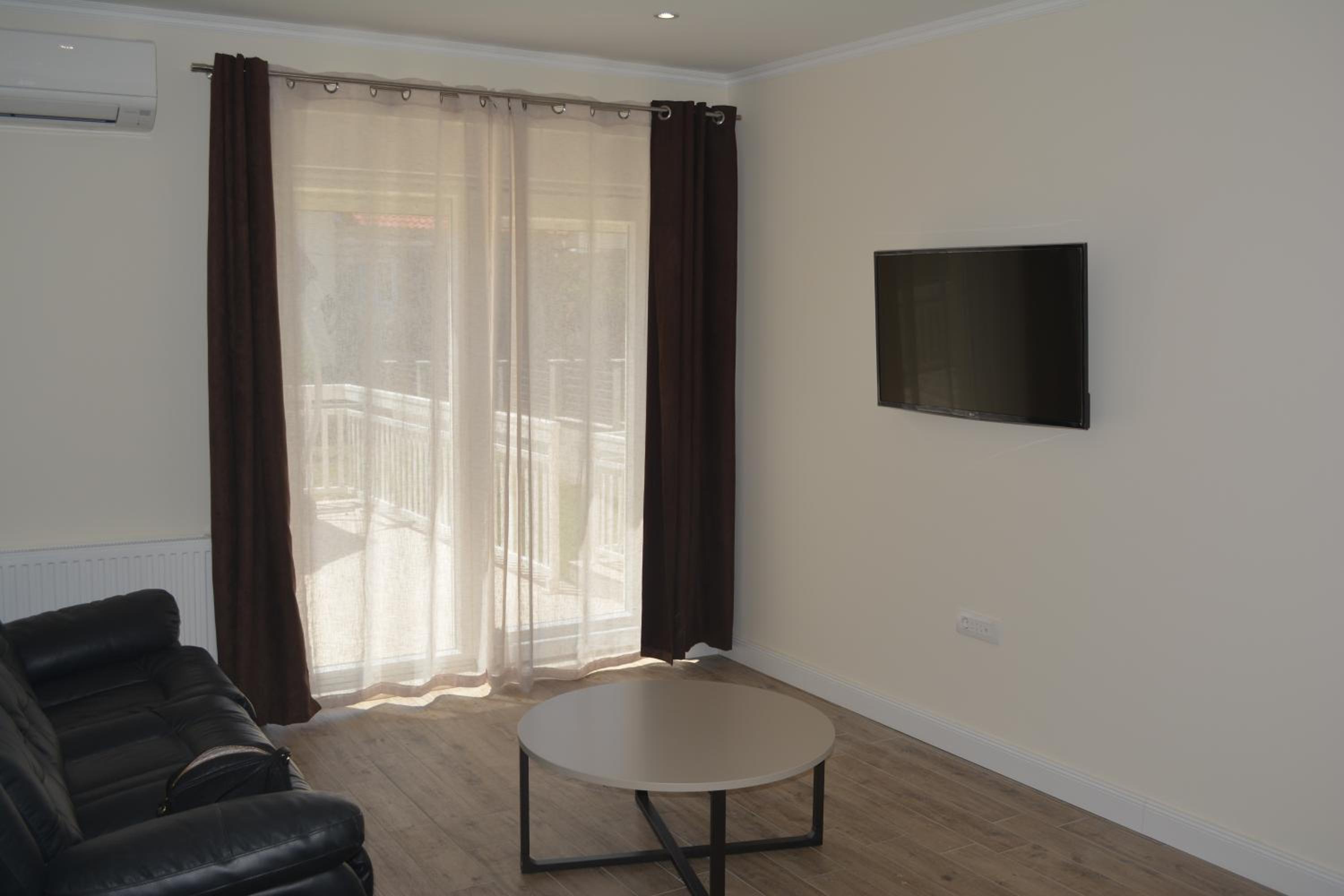 Deluxe Apartment photo 3