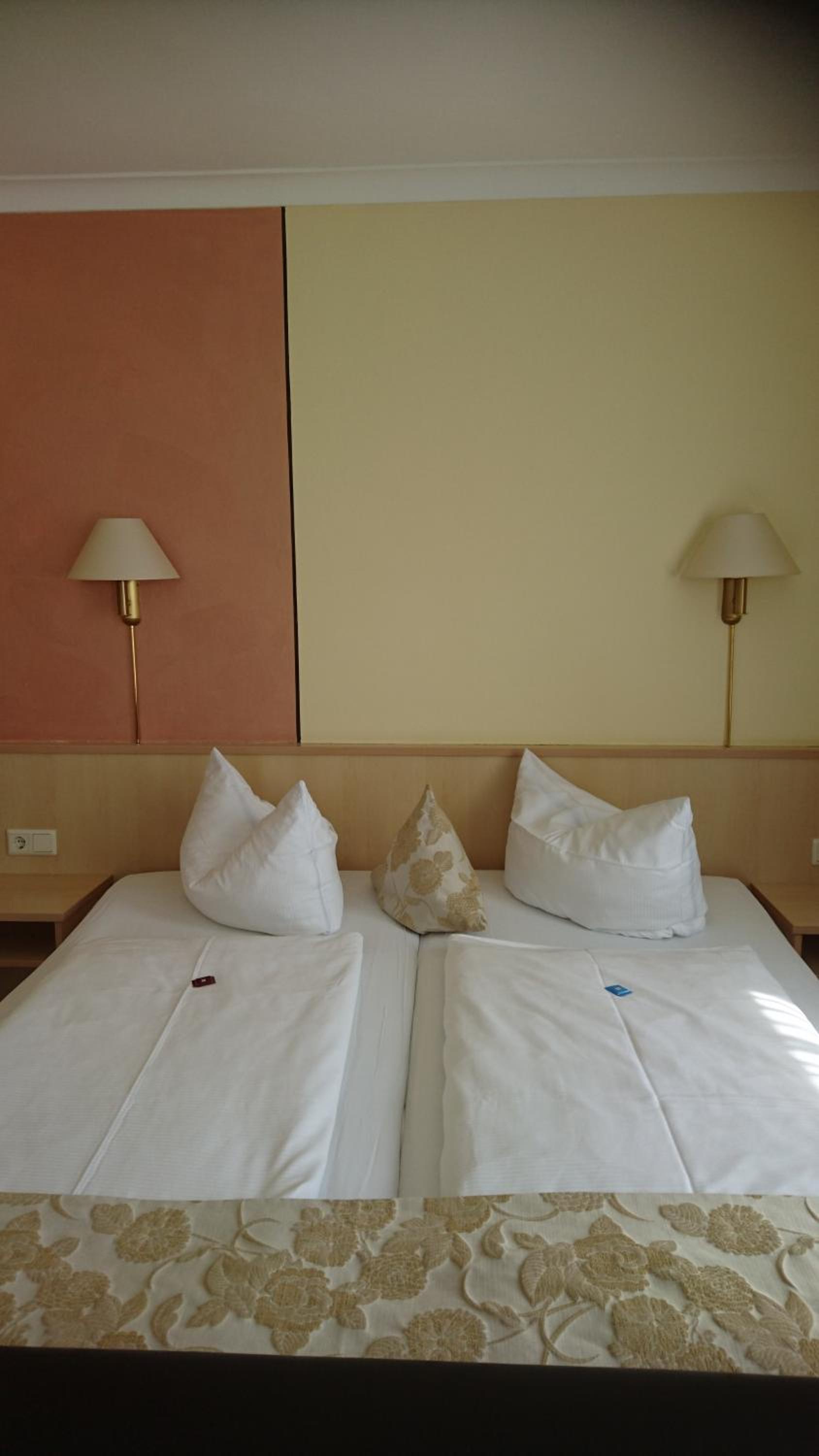 Double Or Twin Room With Bathroom photo 1