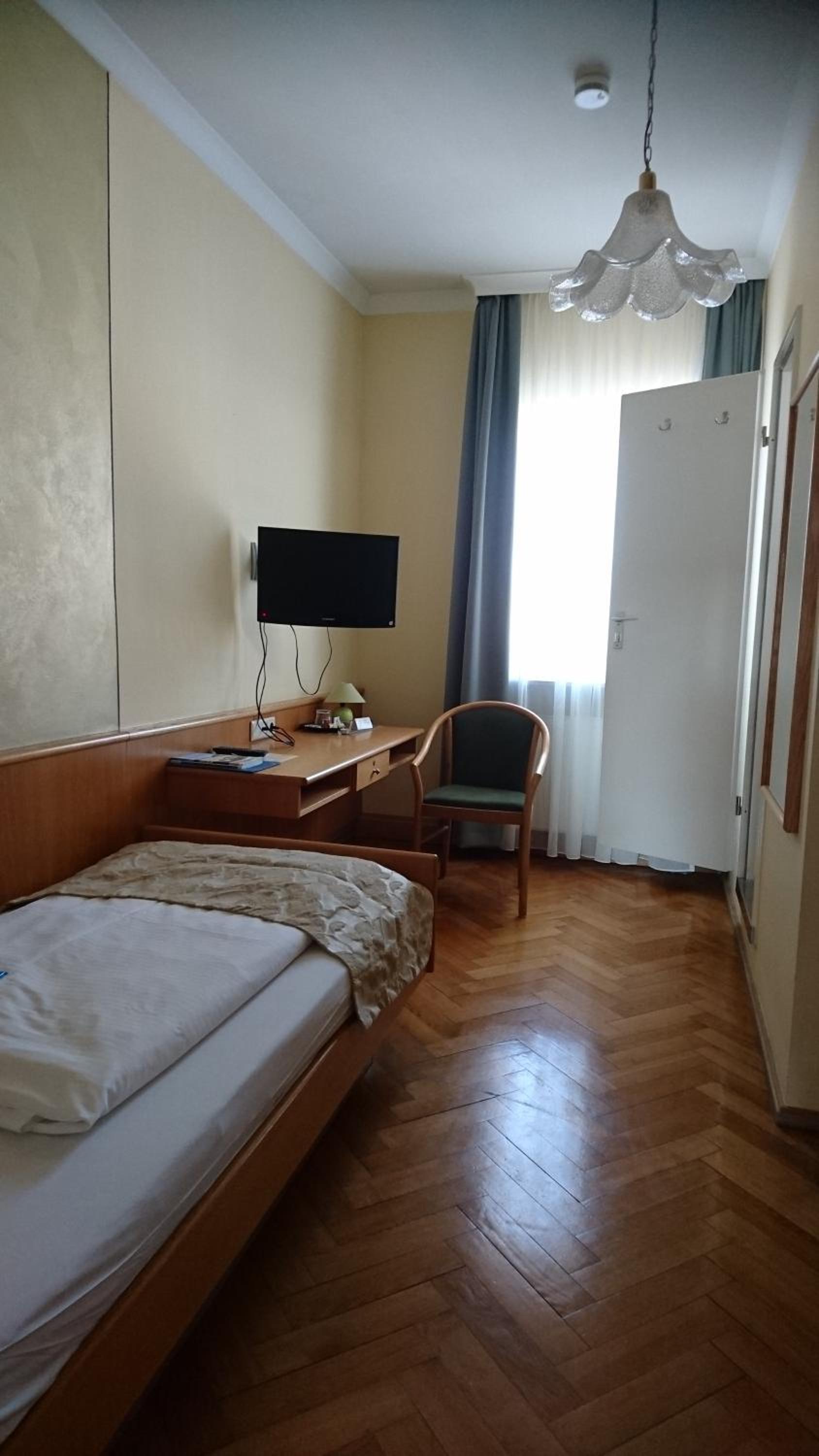 Single Room With Shower photo 1