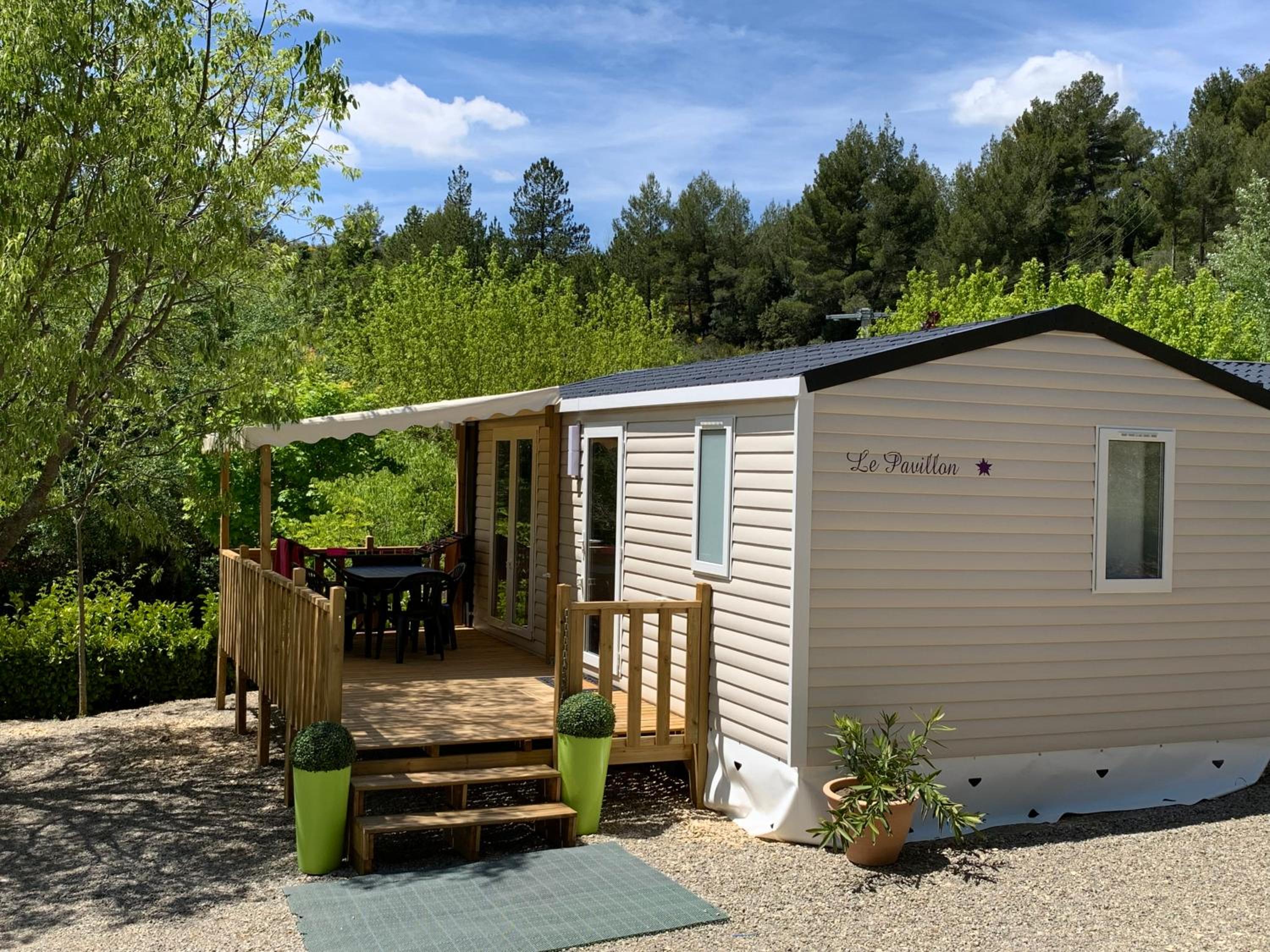 Mobile Home photo 1