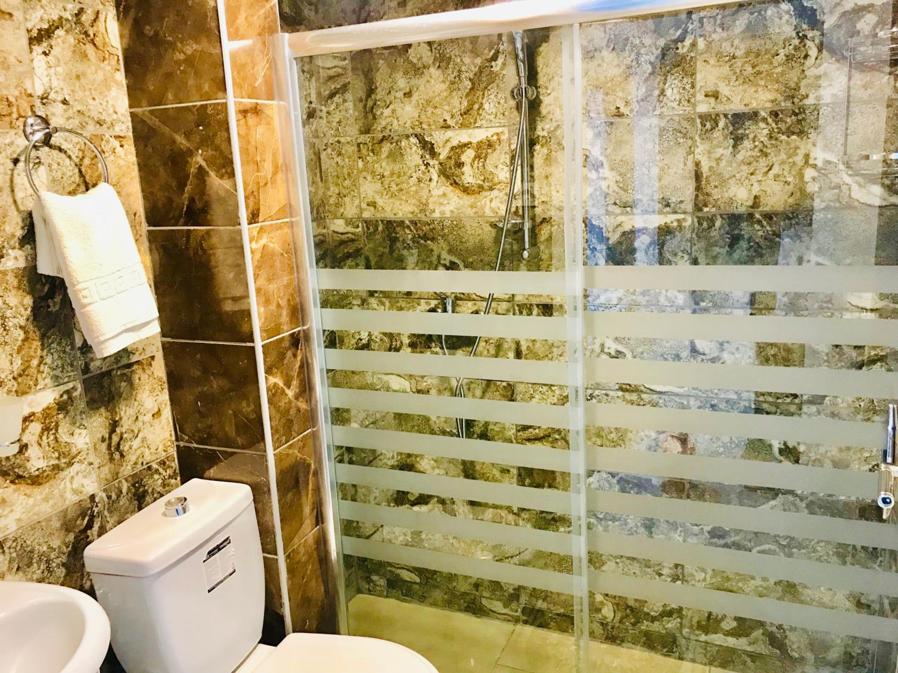 Deluxe Suite photo 2