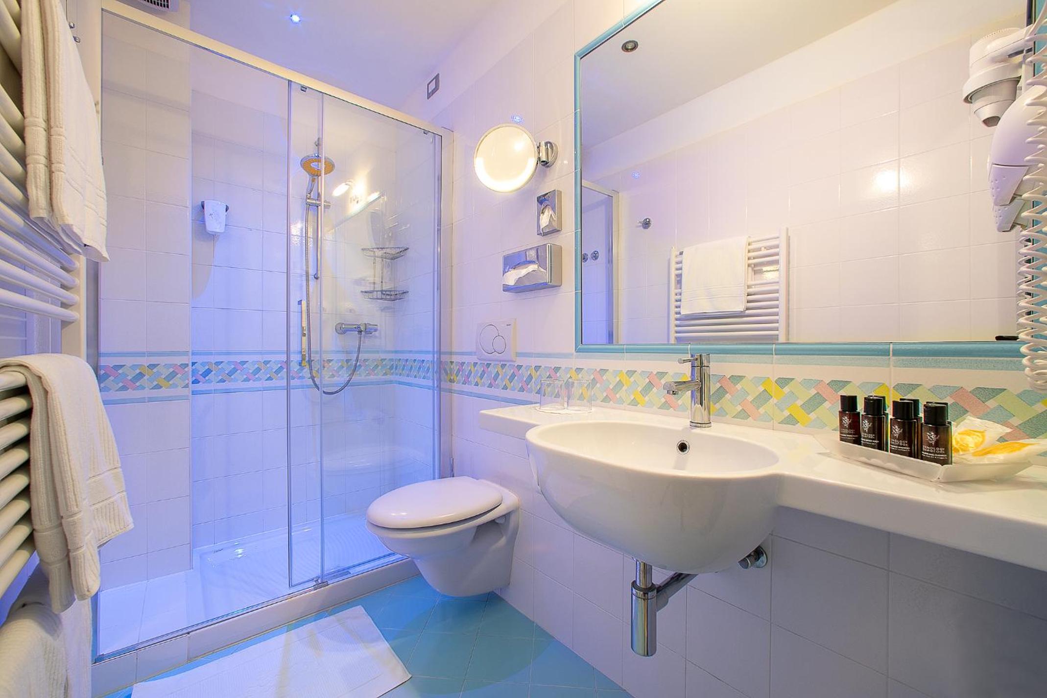 Superior Triple Room photo 2
