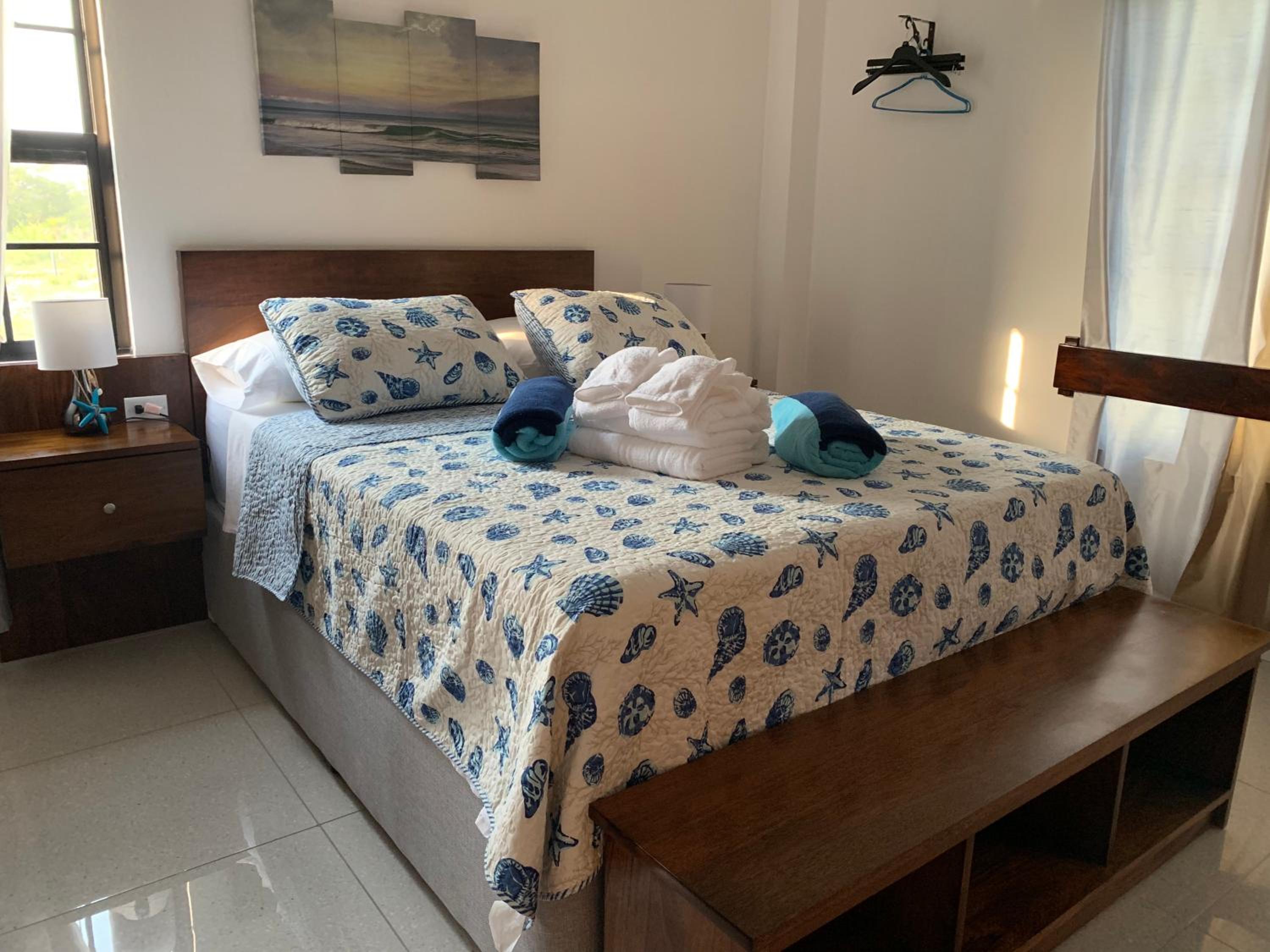 Deluxe Suite with Sea View photo 2