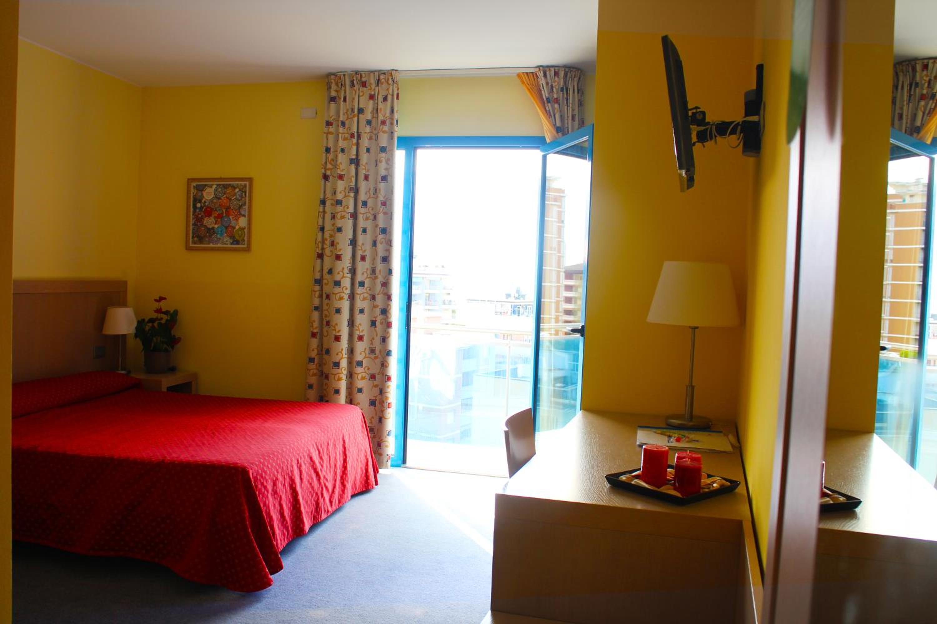 Two Connecting Double Rooms - Photo 4