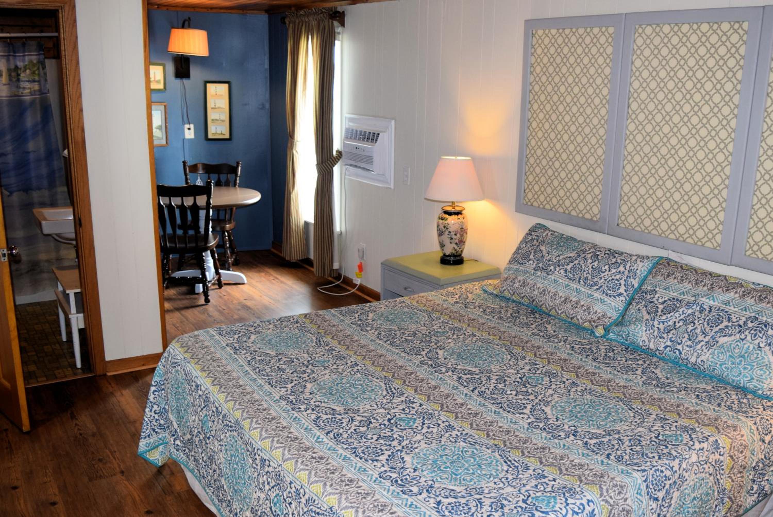 Deluxe Double Room with Bath