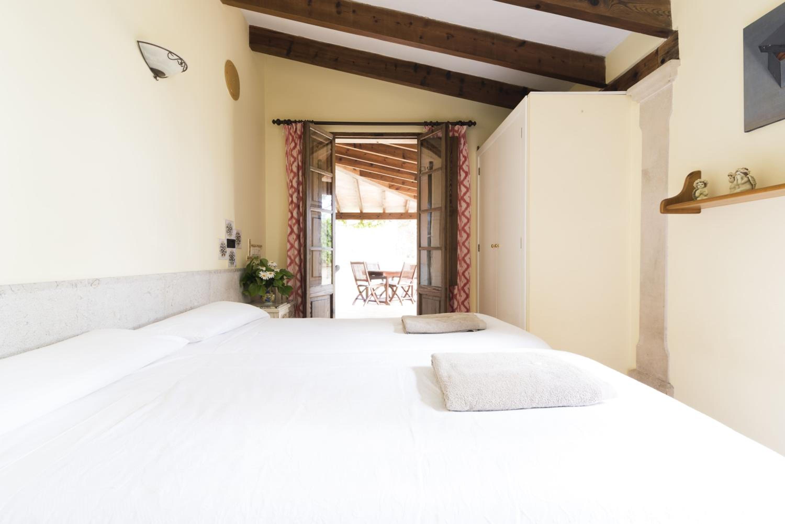 Two-Bedroom Apartment with Terrace photo 2
