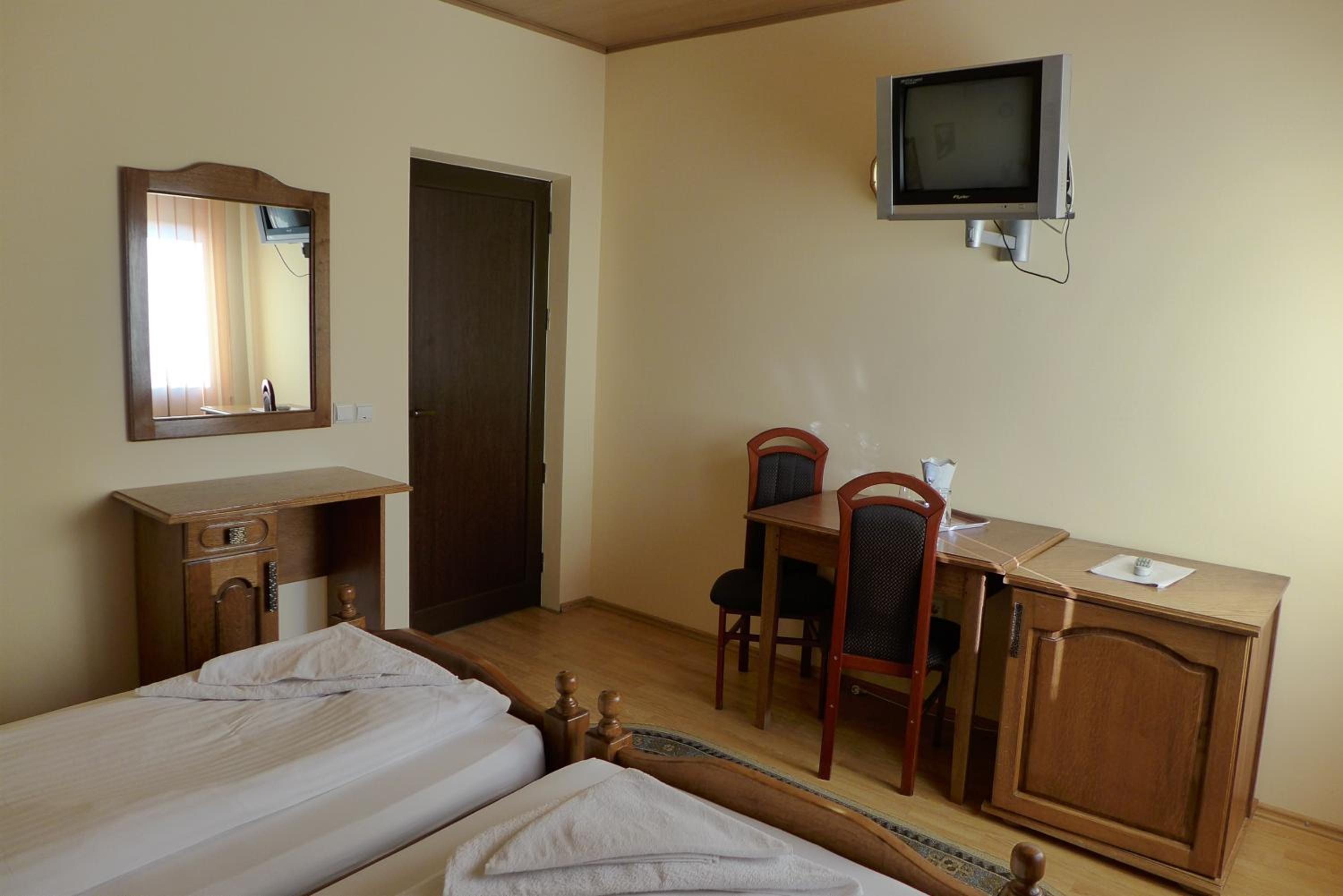 Twin Room photo 2