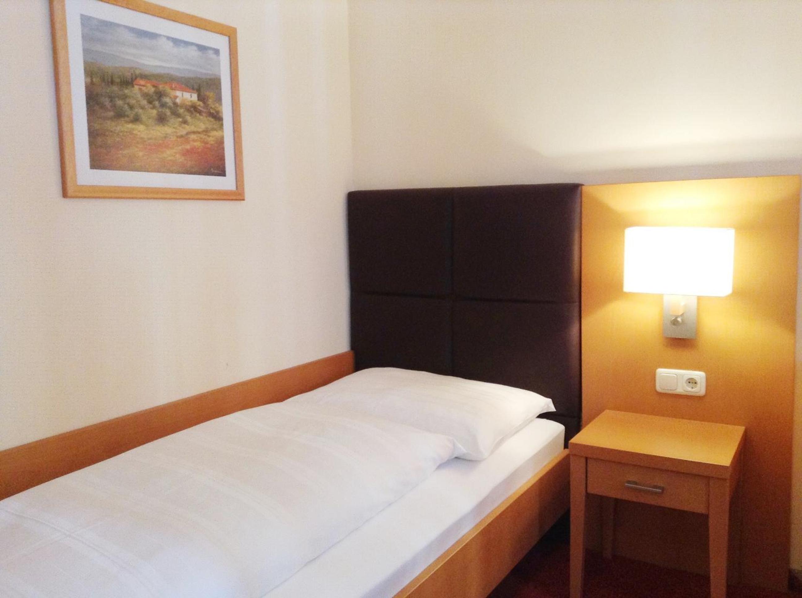 Single Room photo 1